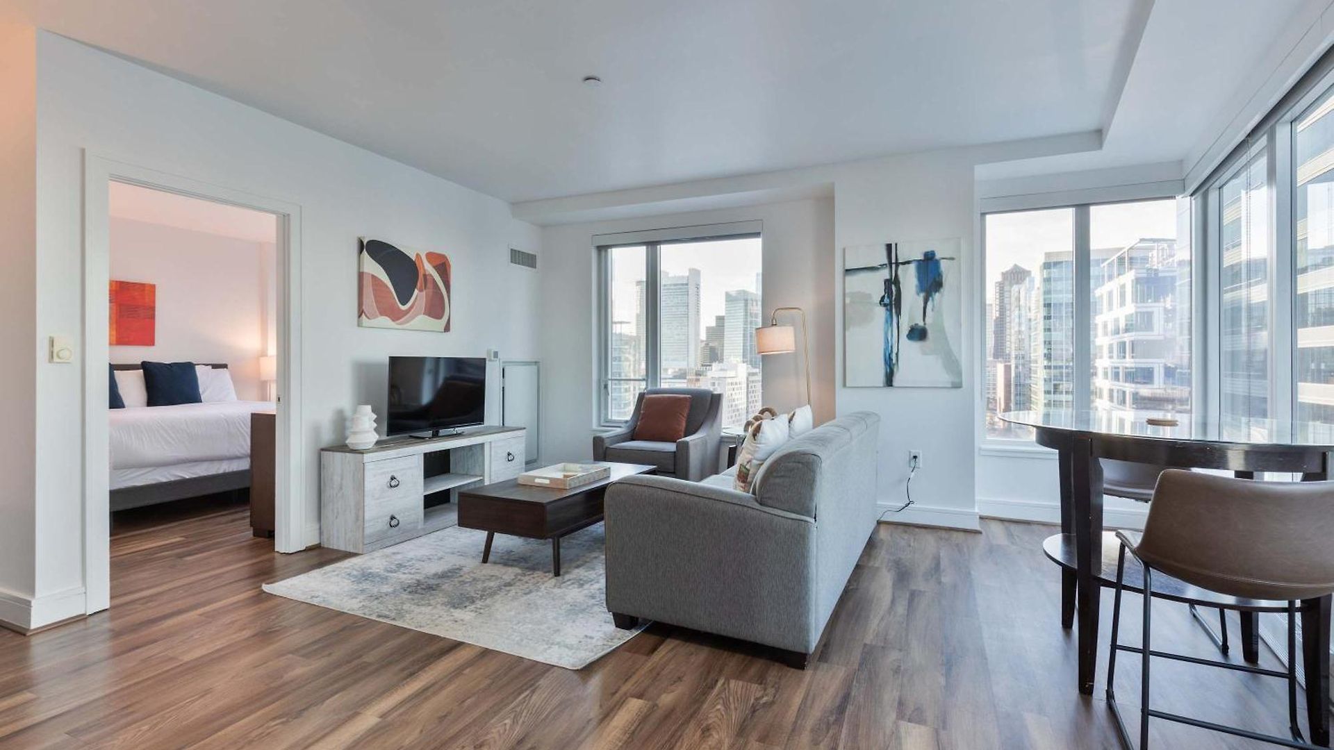 Apartment Stylish Seaport Near Waterfront Dining & Downtown