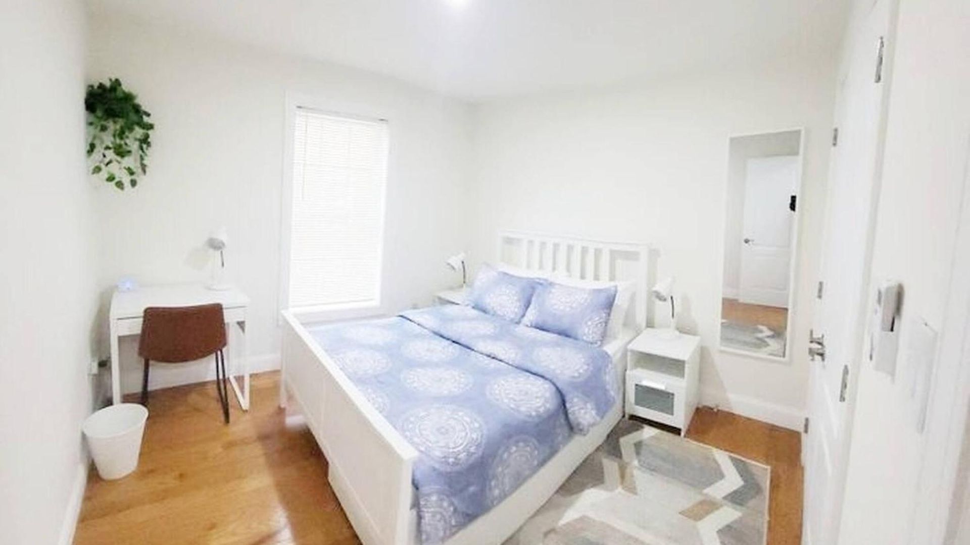 3-bedroom Apt-7b2 20-minuite To Downtown