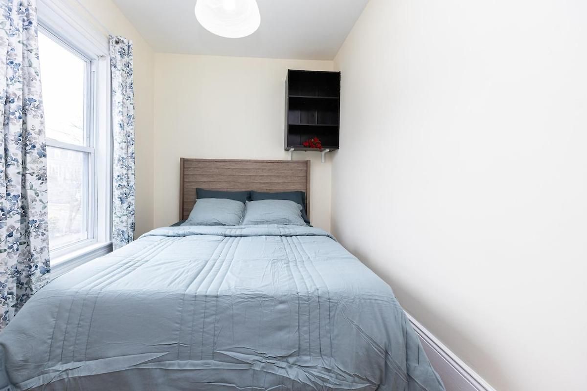 Nightingale Hideaway * Boston