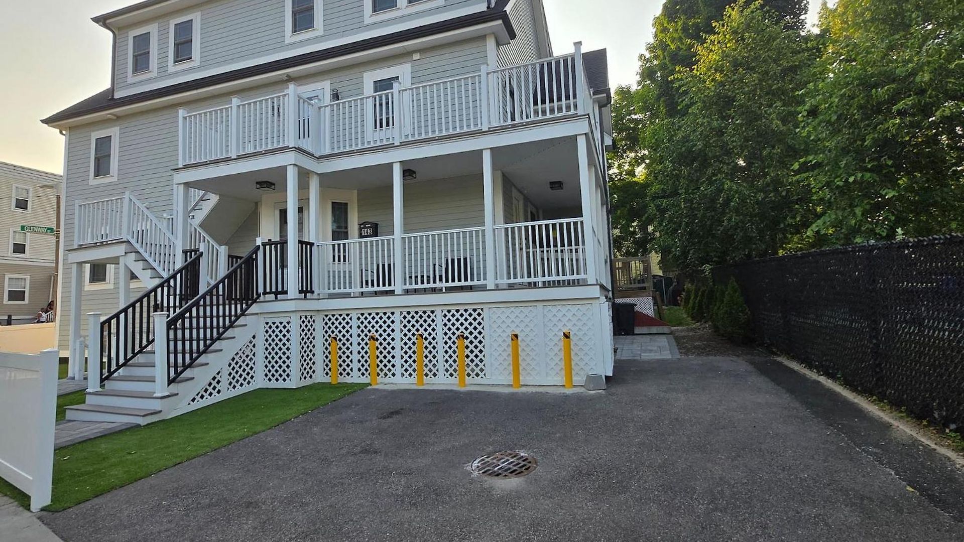 2br Lower Garden-level 20min