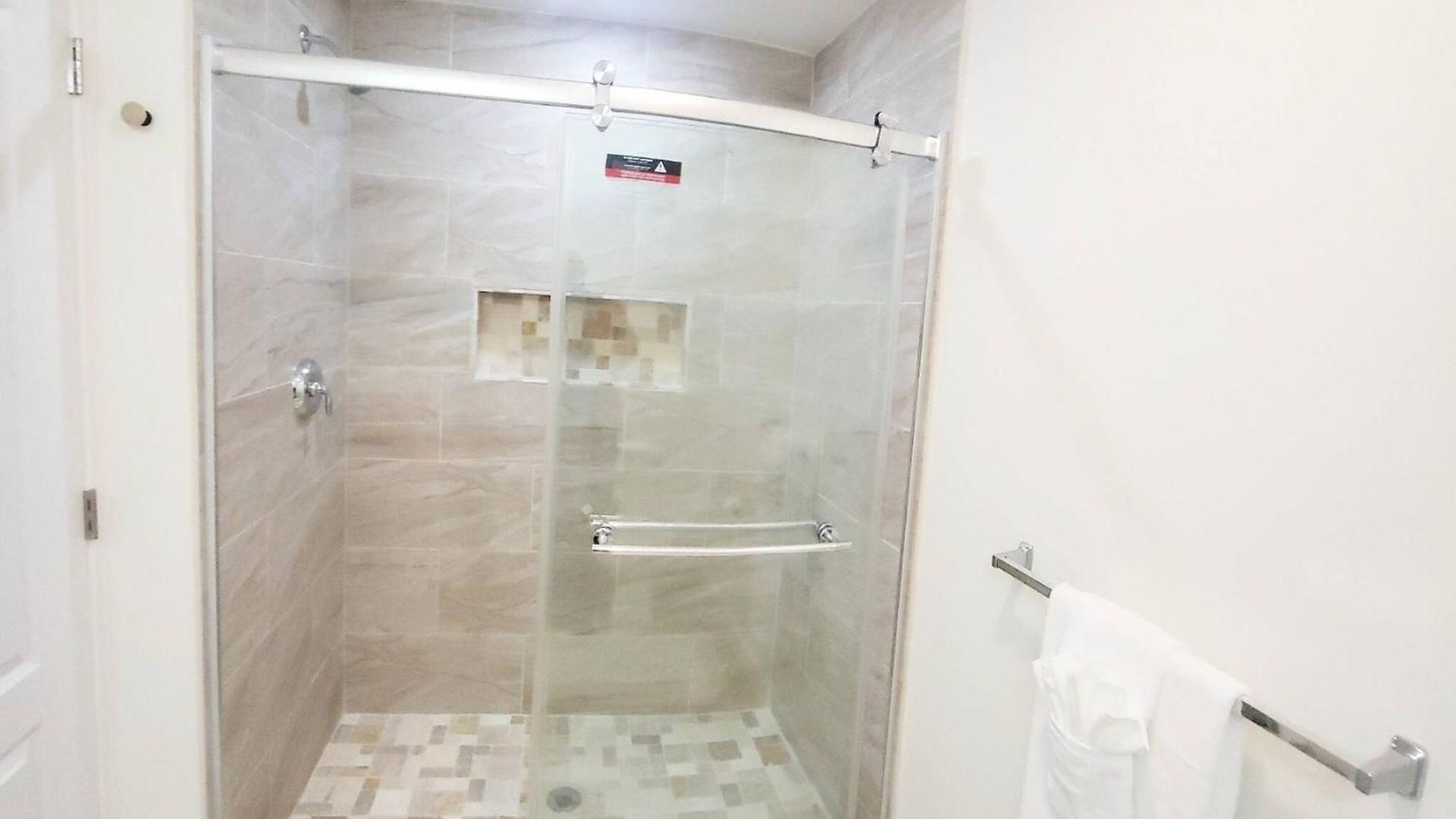 Apartment 3-bedroom Apt-7b2 20-minuite To Downtown