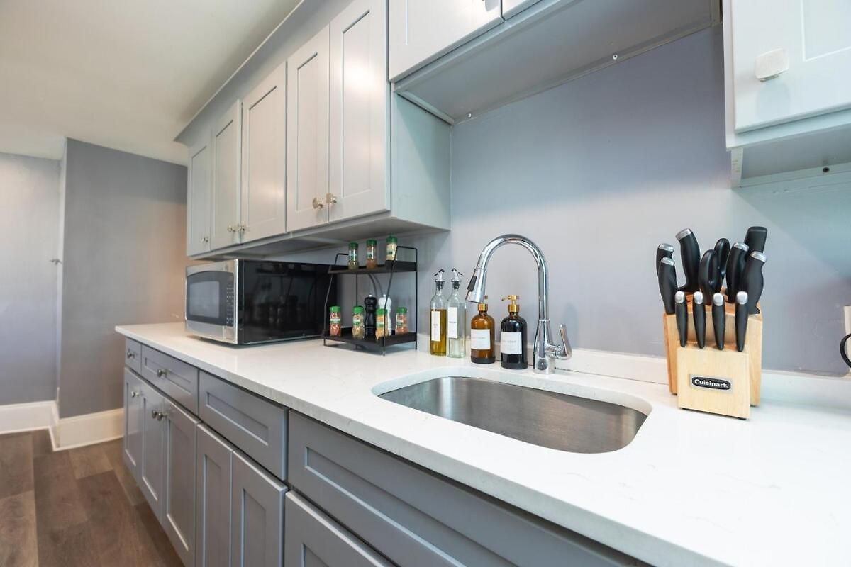 Apartment Cozy 3bd, 1ba In - Franklin Park Zoo, Common