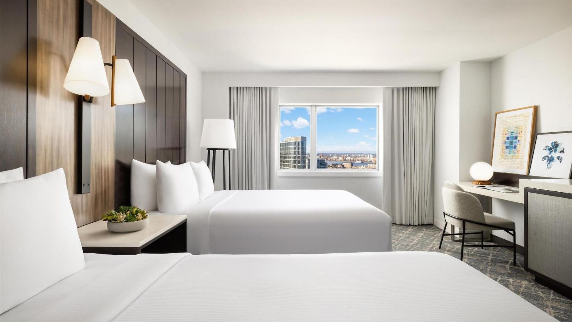Hotel Hilton Back Bay 3*