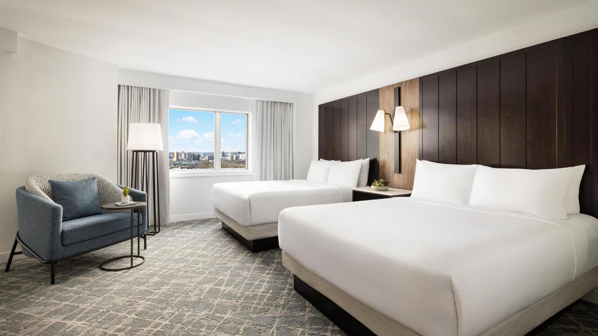 Hotel Hilton Back Bay 3*