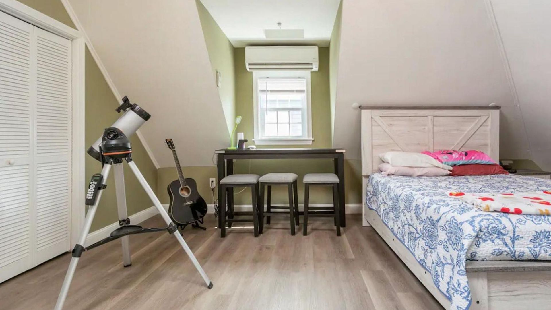 Large Open Concept In Zoo Franklin Park Near * Boston