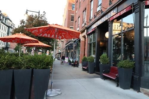 Renu On Tremont *
