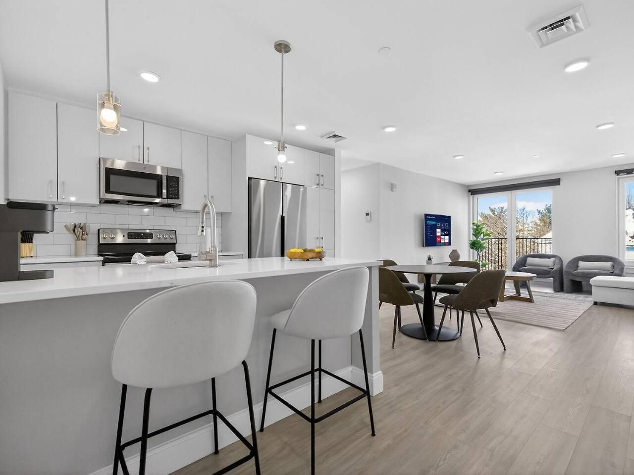 Luxe 3bd Allston Apartment *