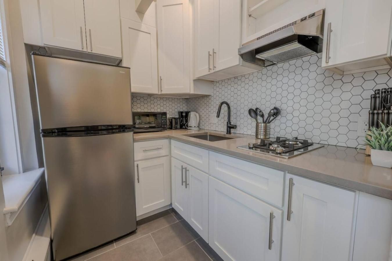 Apartment Stunning Back Bay