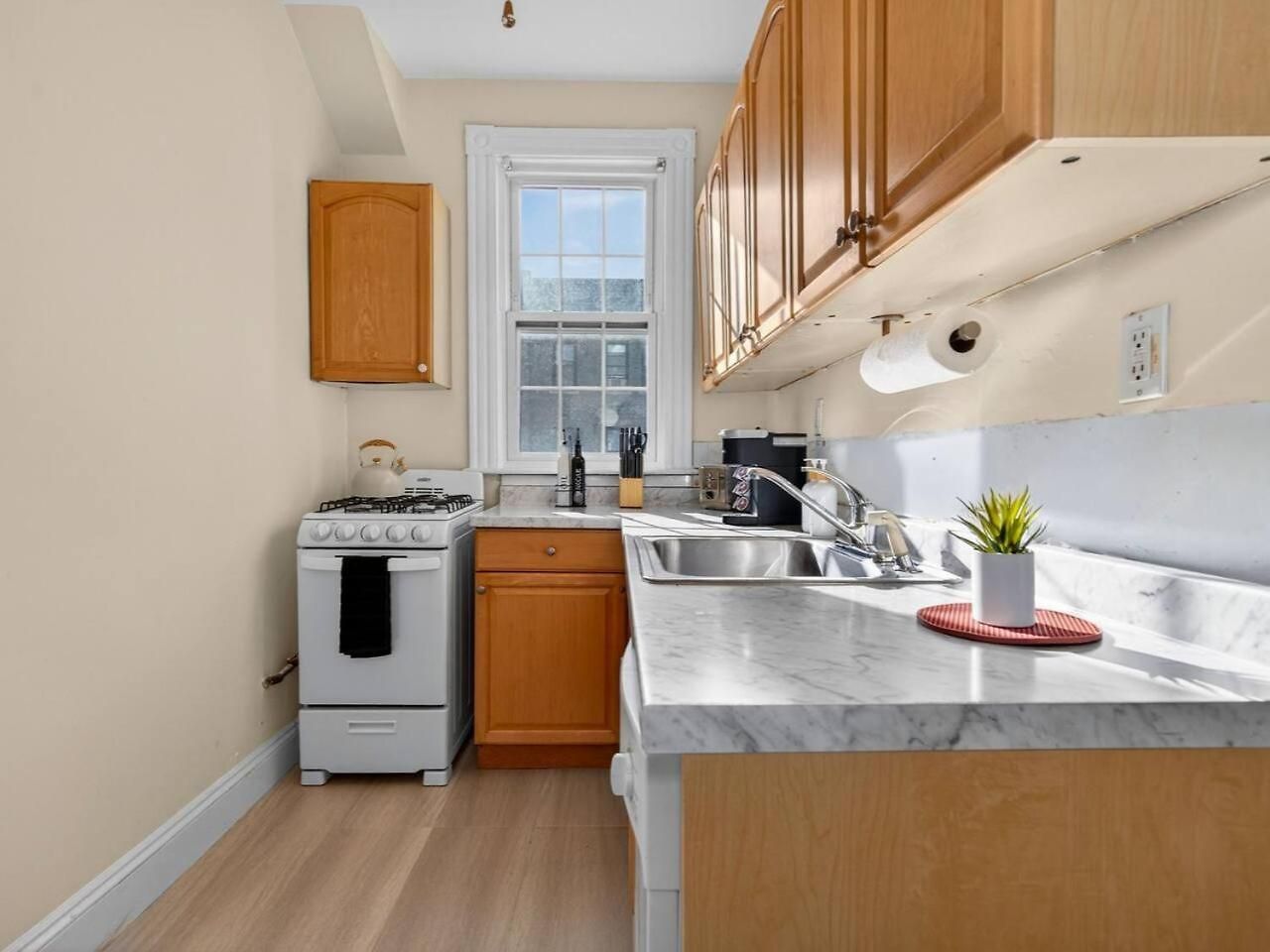 Charming 2br In