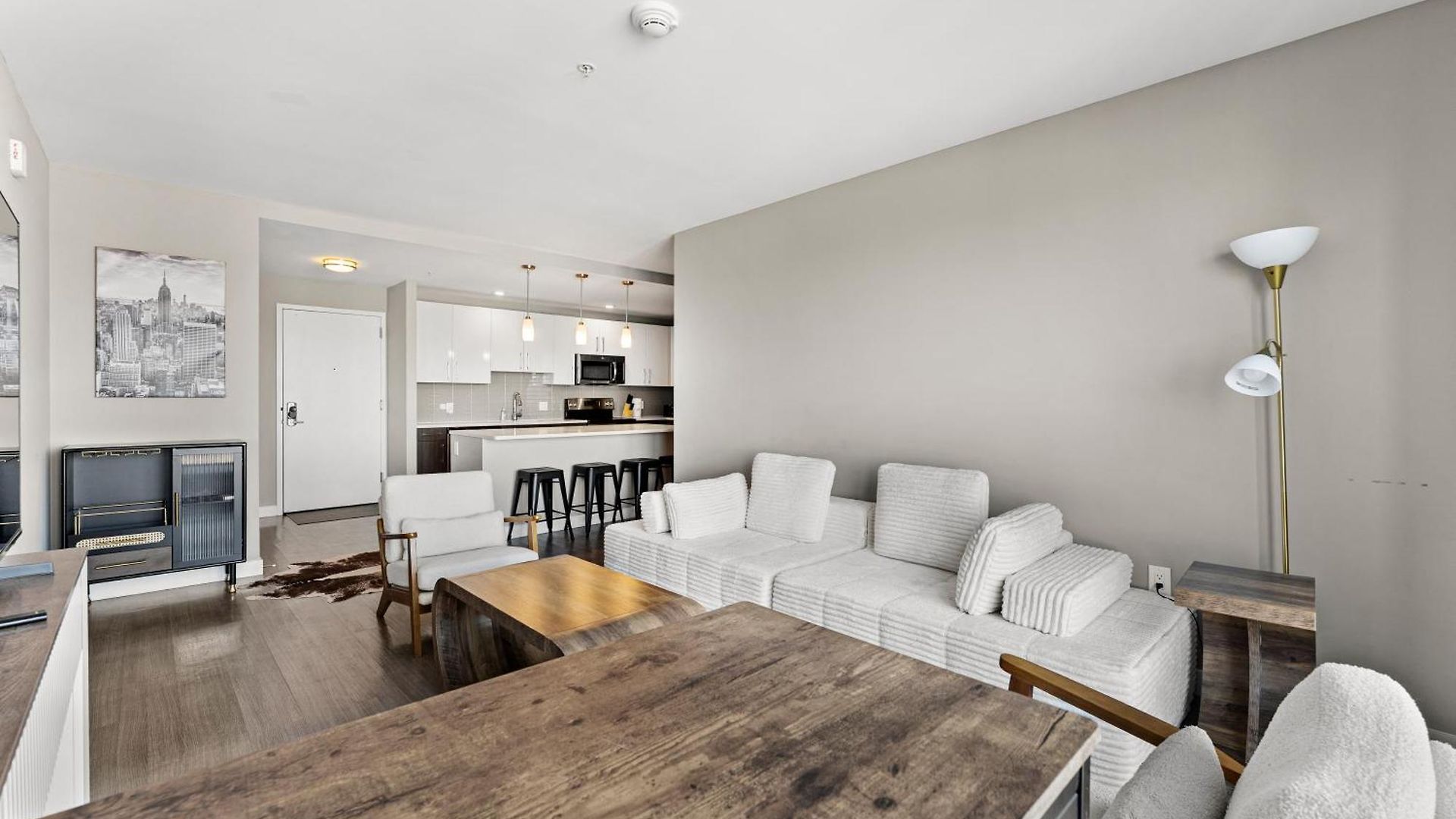 Beautiful Centrally Located 3 Bedroom
