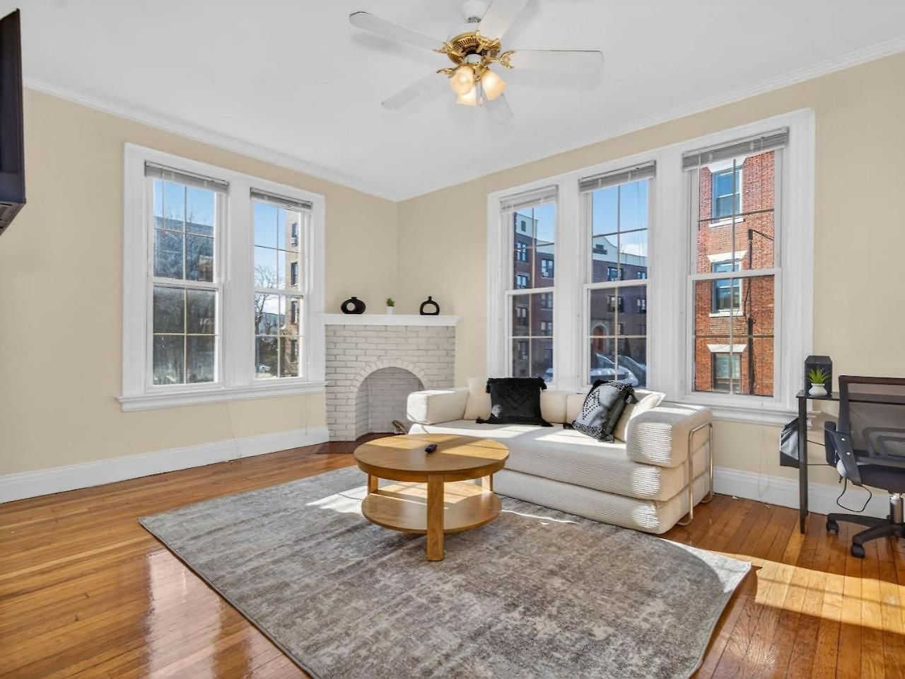 Apartment Charming 2br In Boston