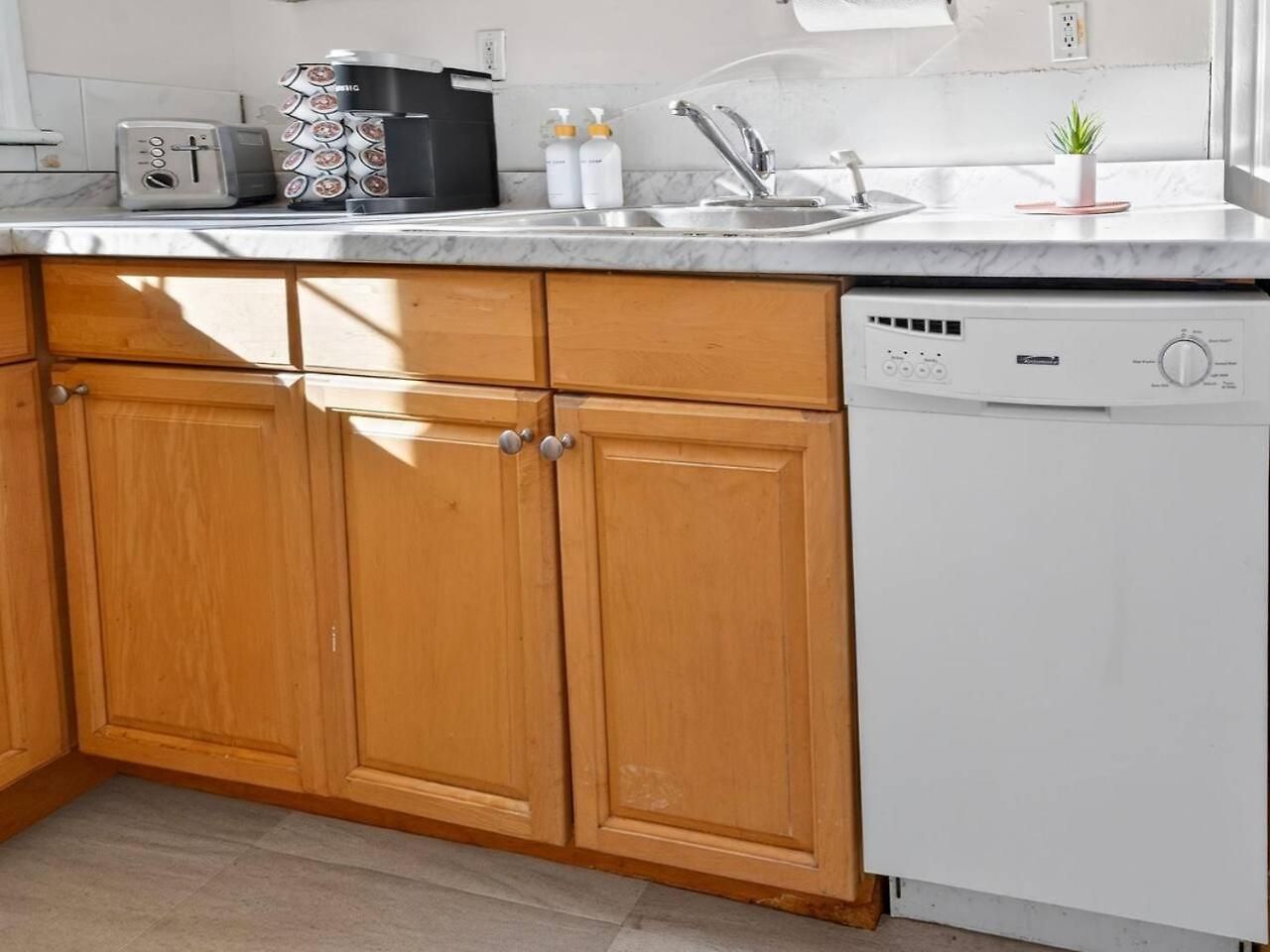 Charming 2br In * Boston