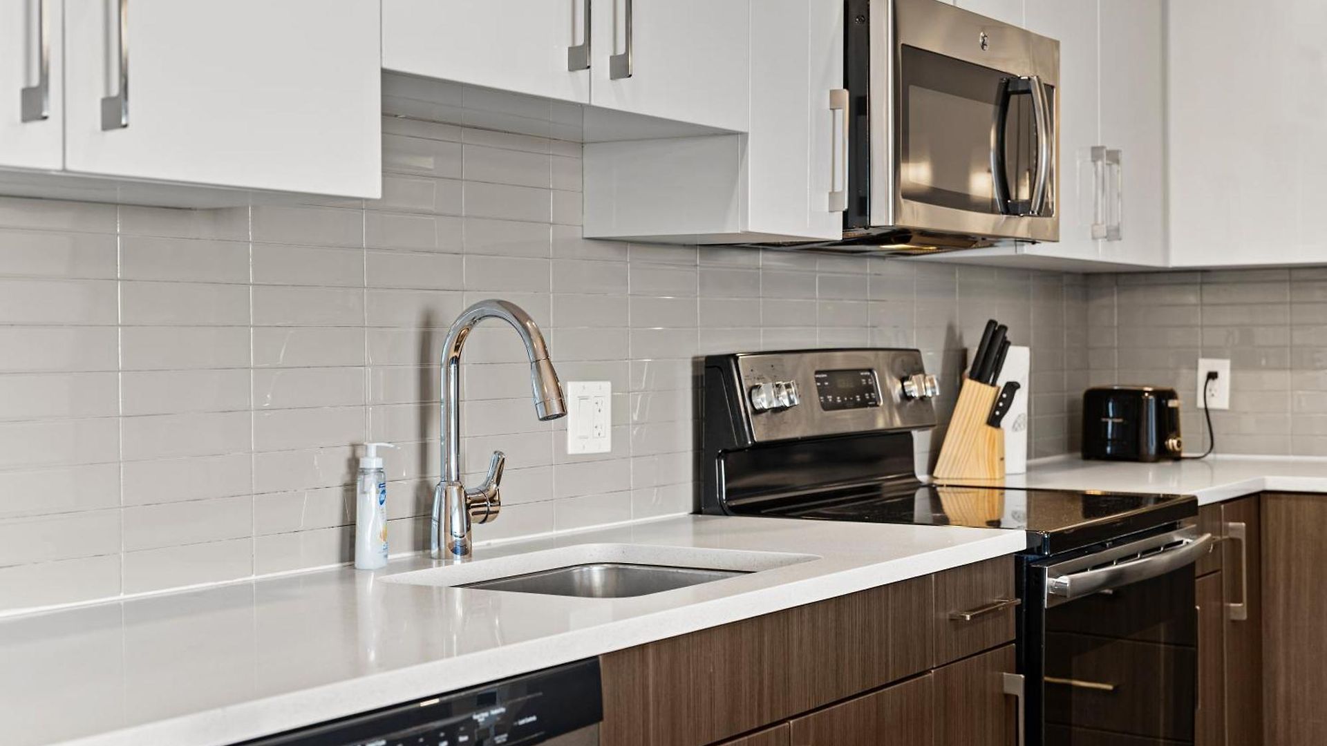 Beautiful Centrally Located 3 Bedroom