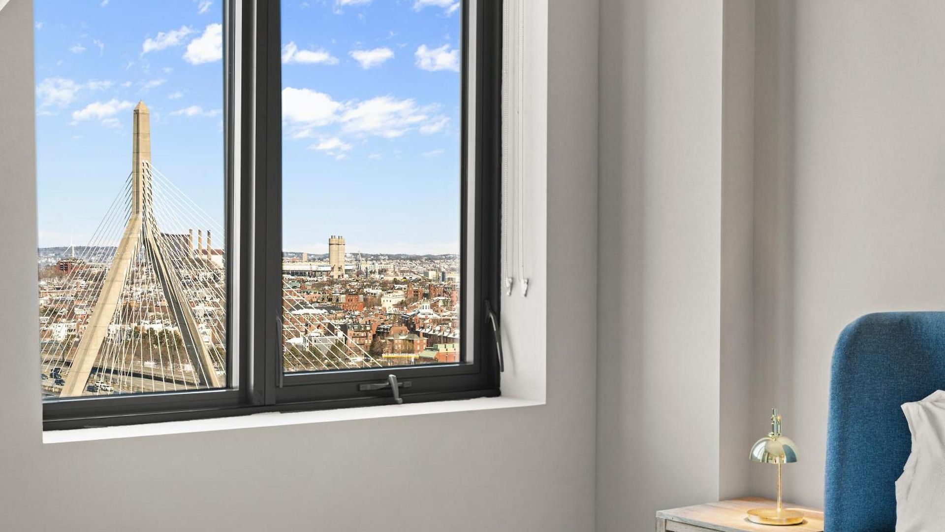 Beautiful Centrally Located 3 Bedroom * Boston