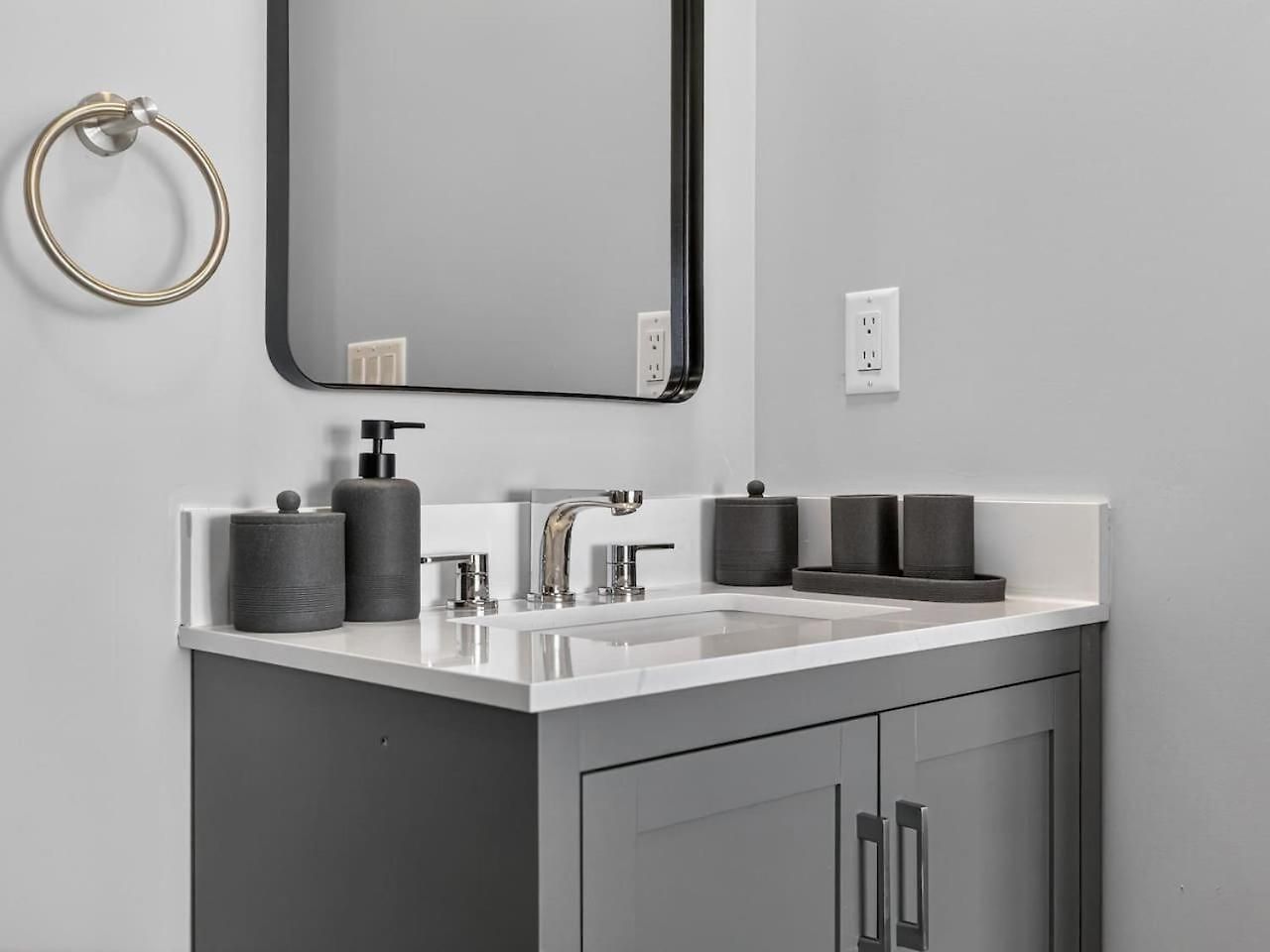 Apartment Luxe 3bd Brighton Boston