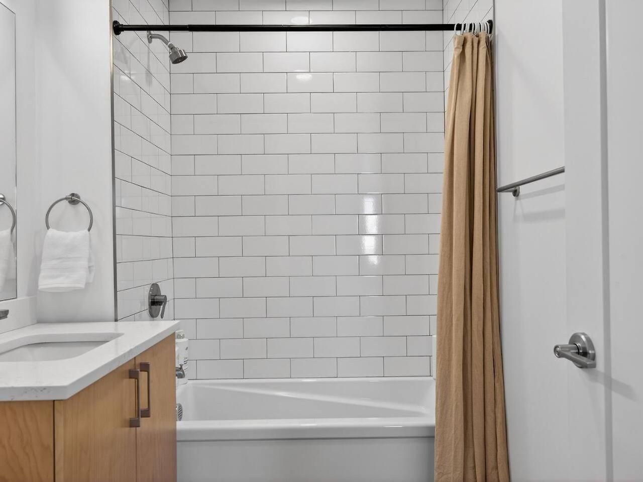 Apartment Luxe 3bd Allston Boston