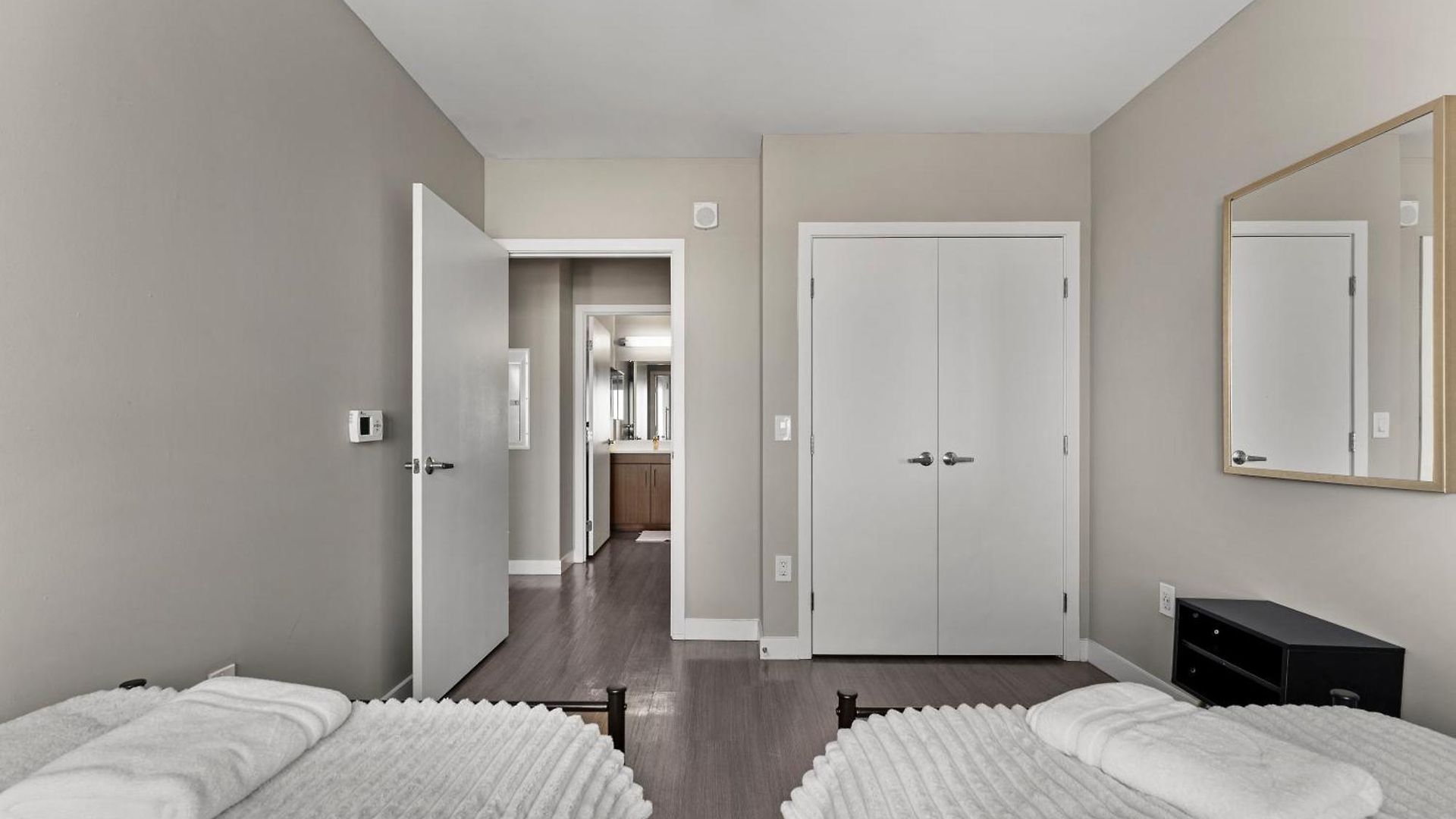 Beautiful Centrally Located 3 Bedroom Boston