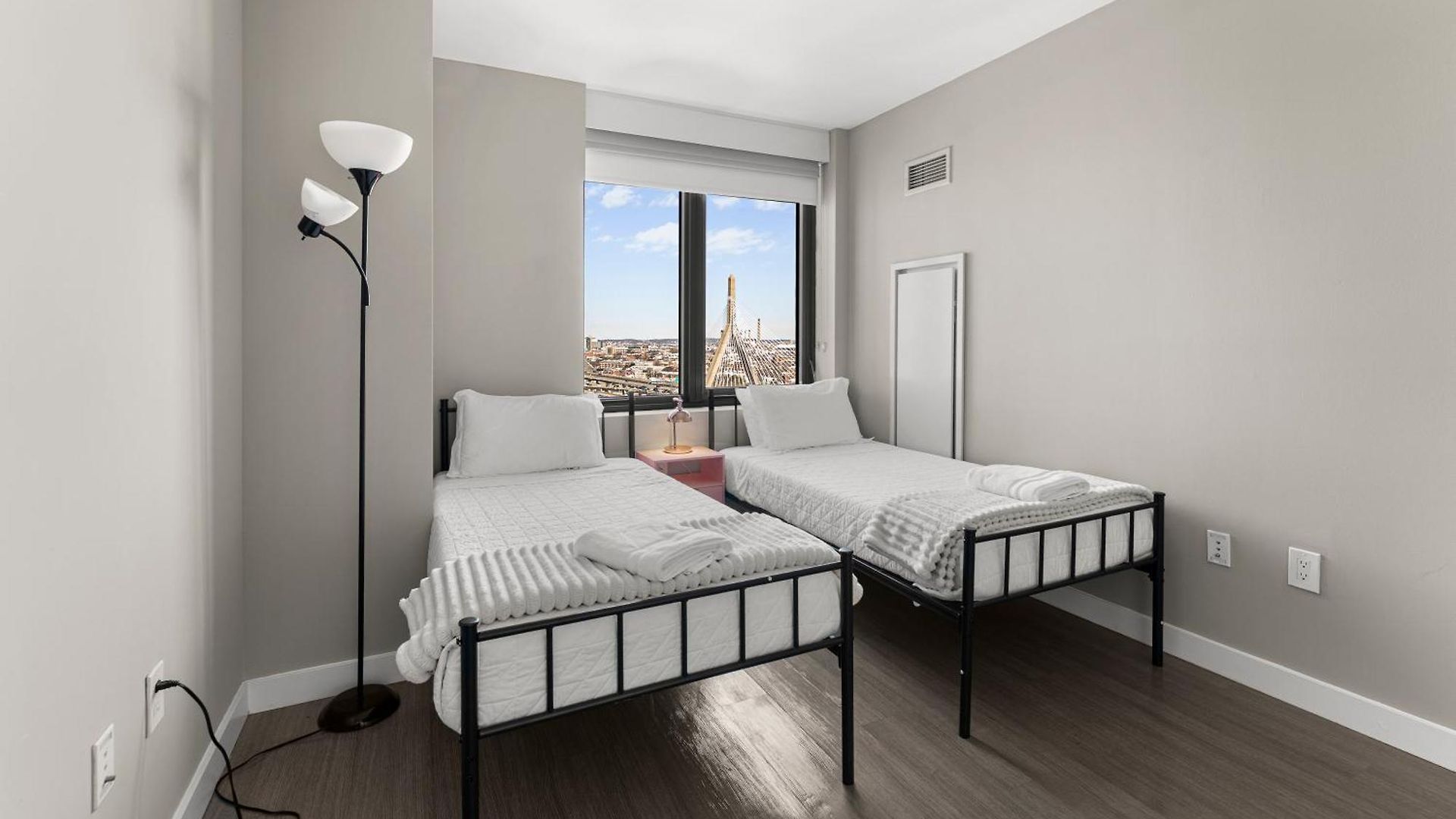 Apartment Beautiful Centrally Located 3 Bedroom