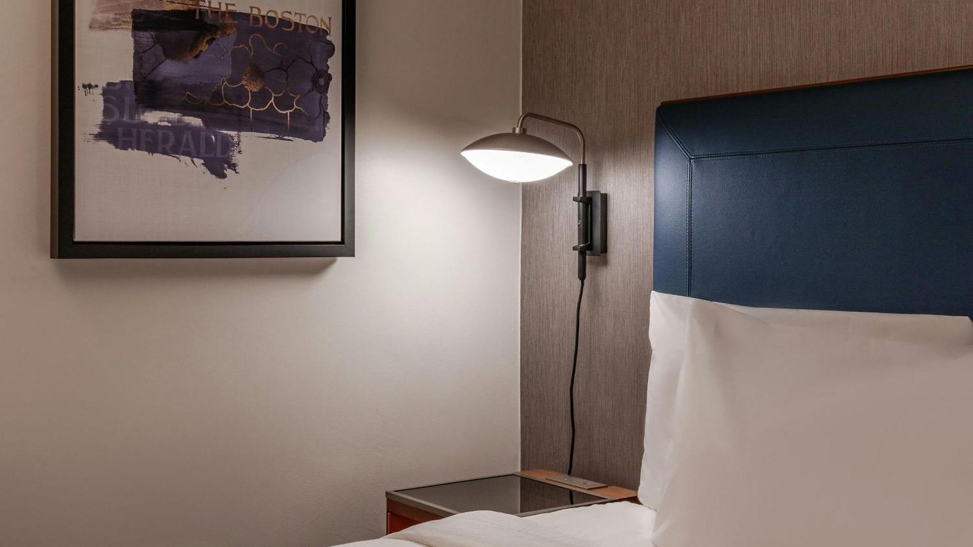 Courtyard By Marriott Downtown Hotel 4*