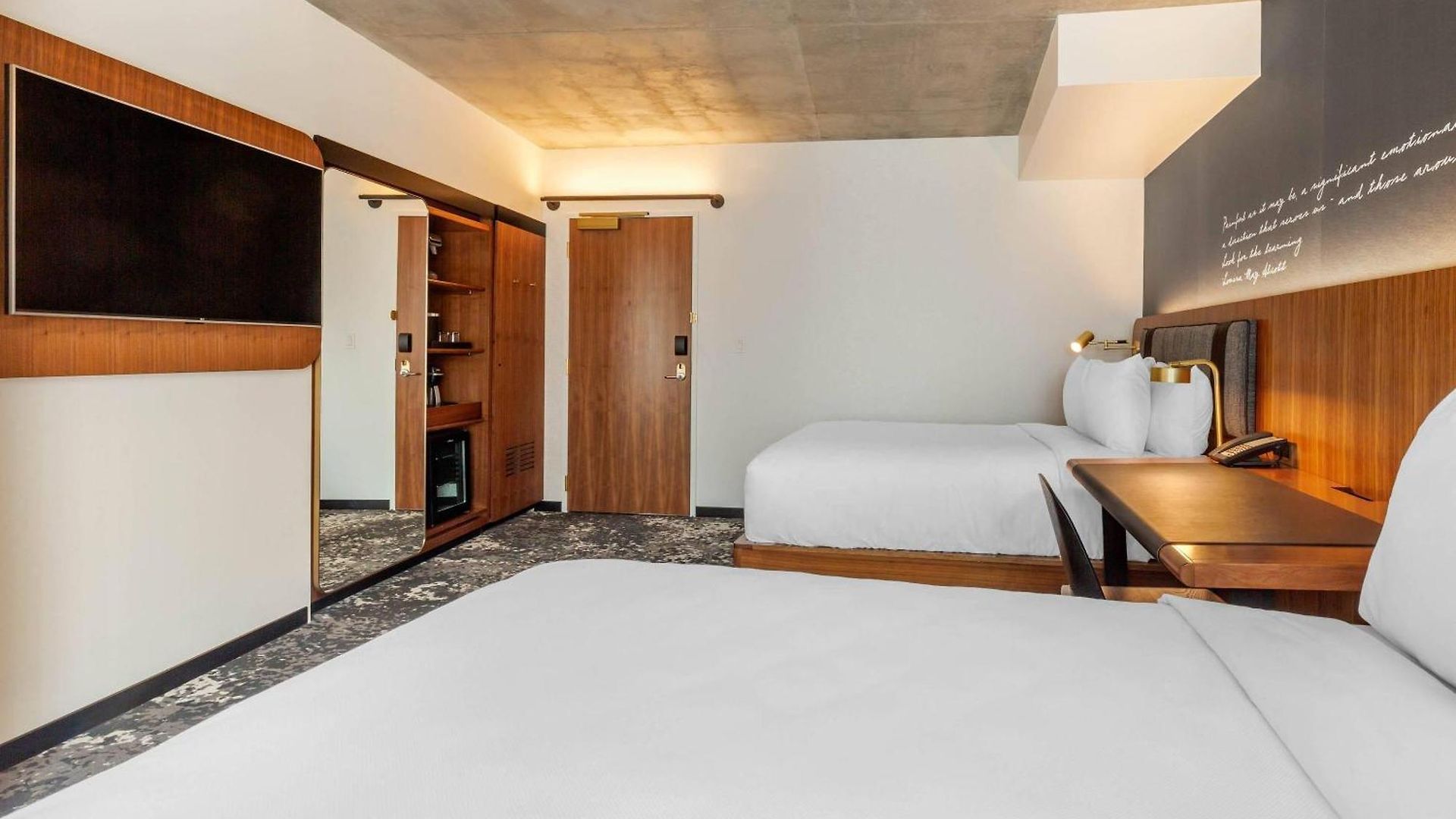 Cambria Downtown - Seaport 4*