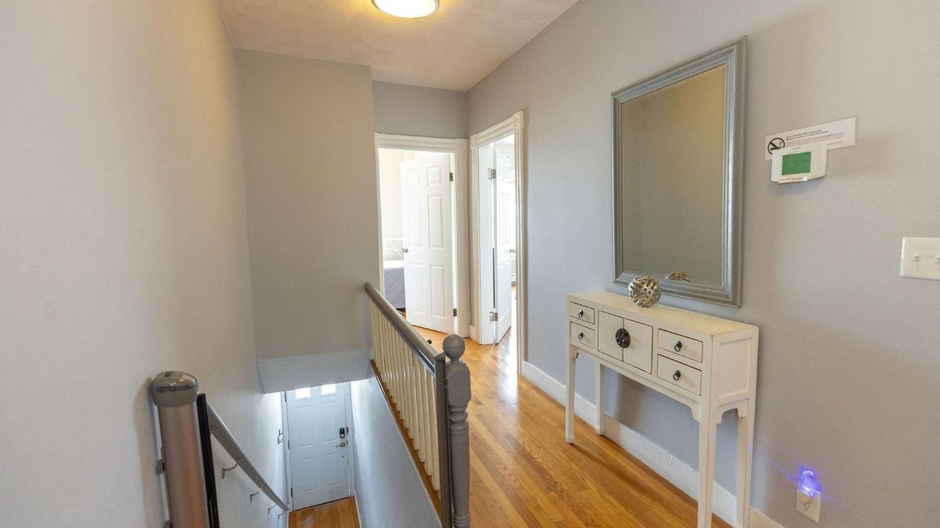 Apartment Landing *