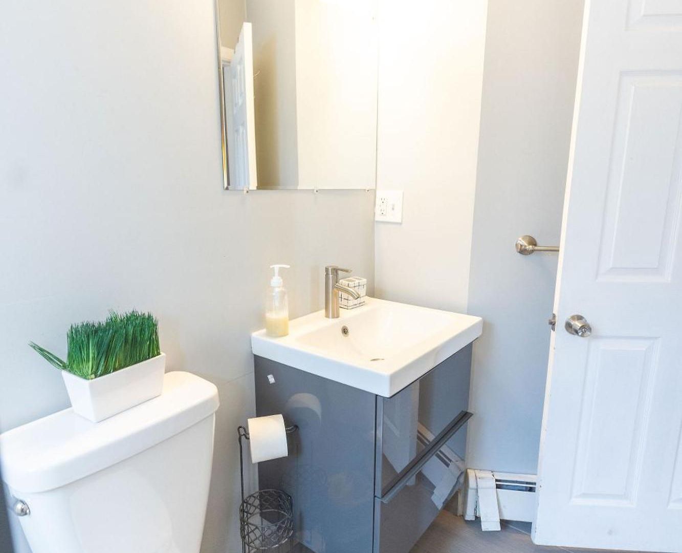 Landing Apartment *