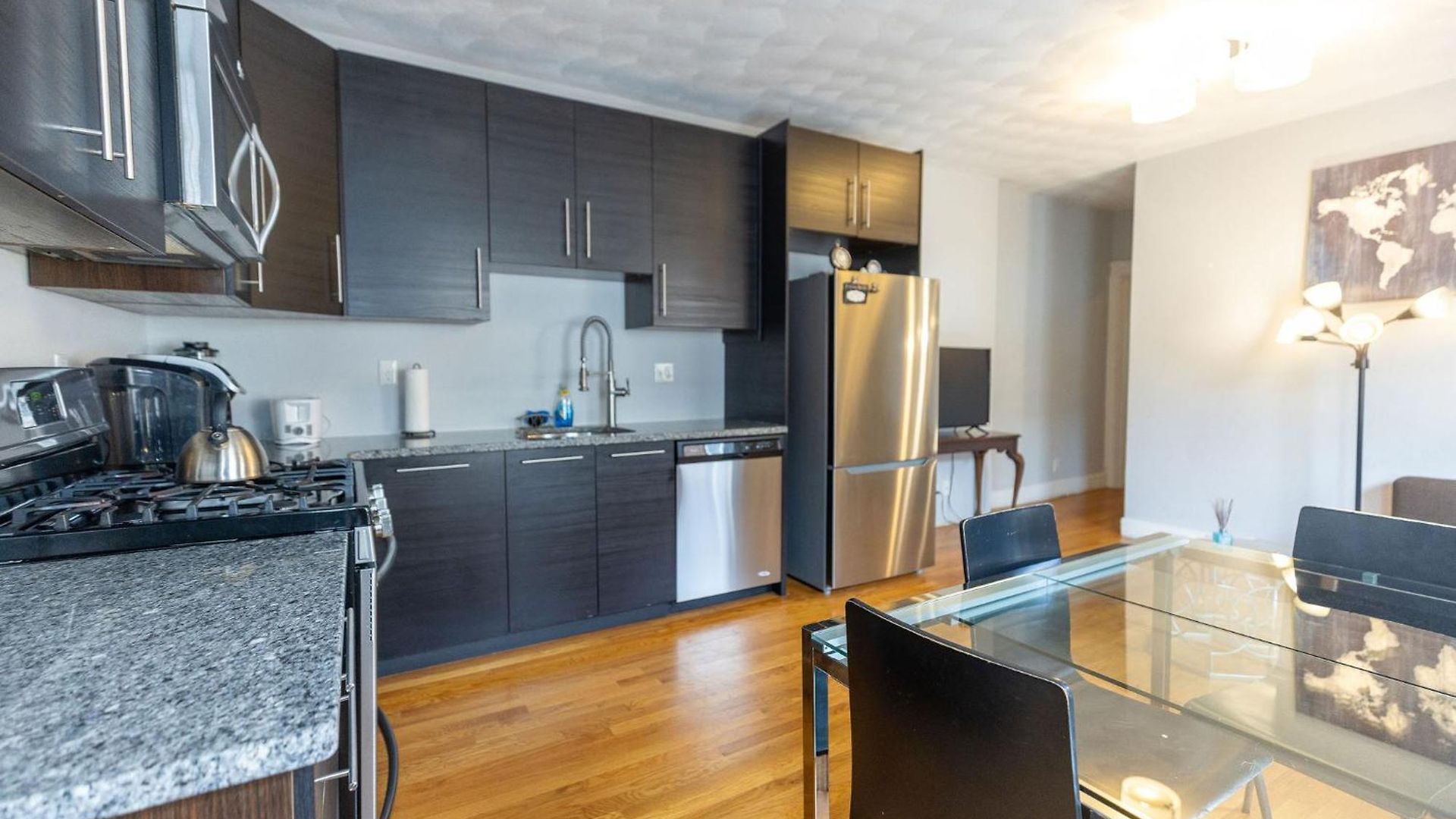 Apartment Landing Boston