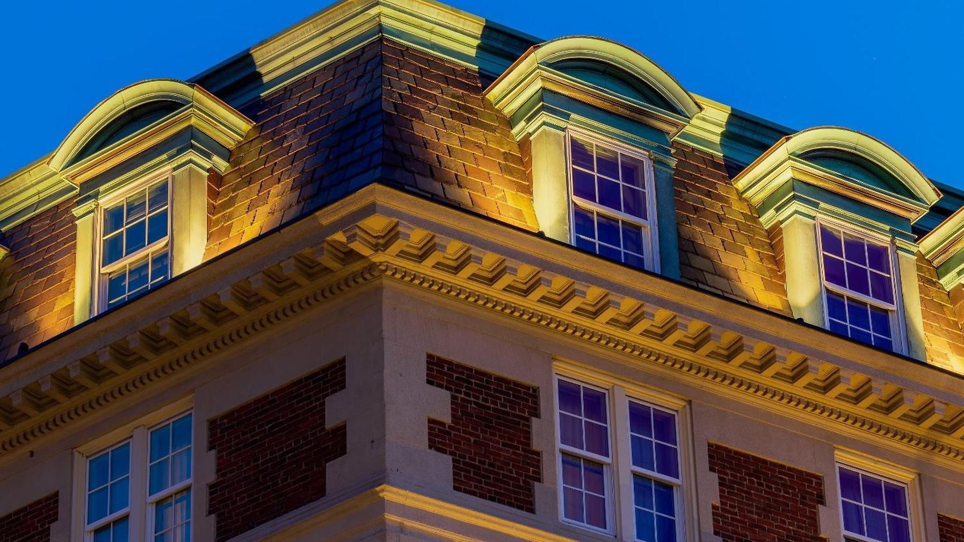 The Eliot Hotel 5*