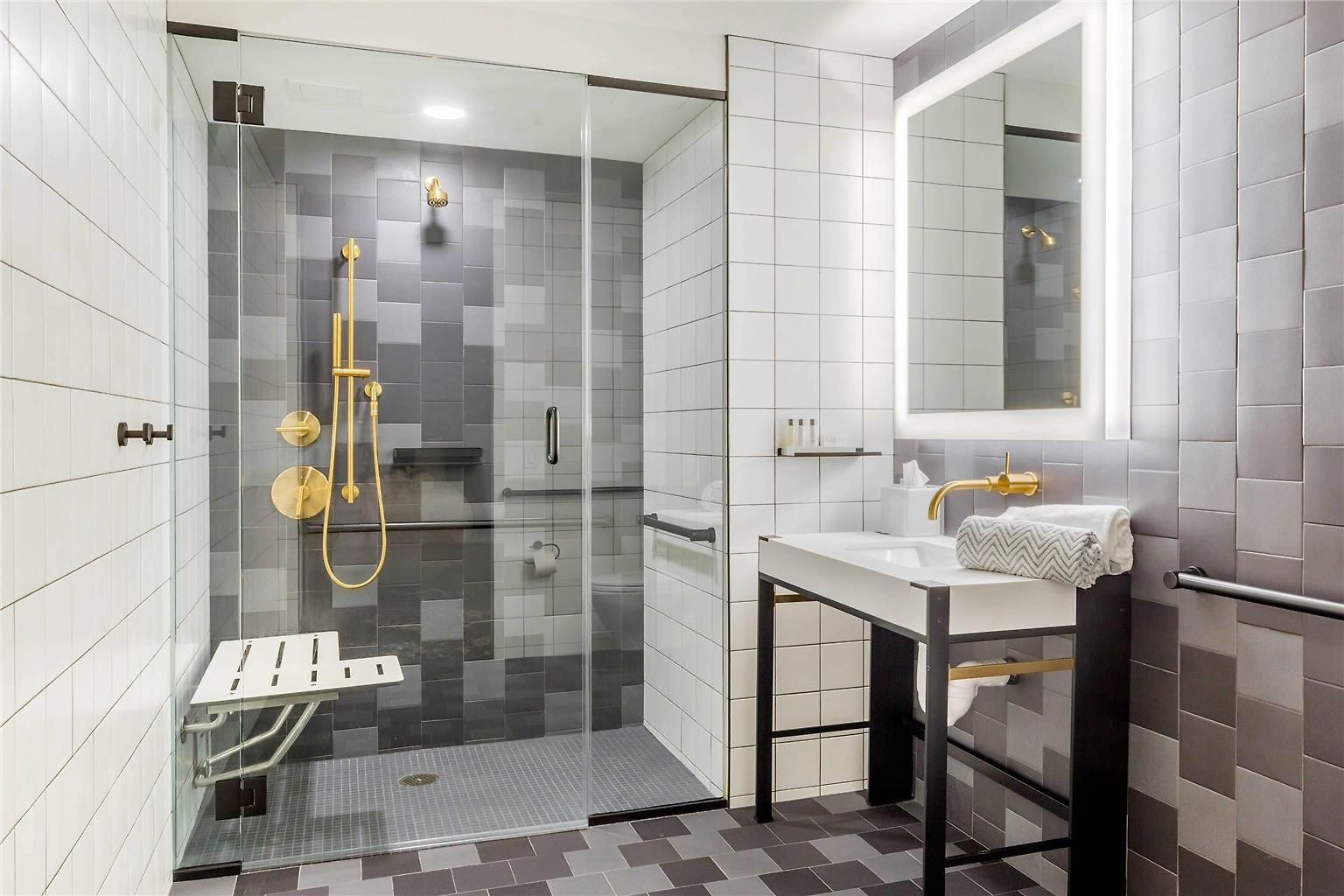 Cambria Downtown - Seaport 4* Boston