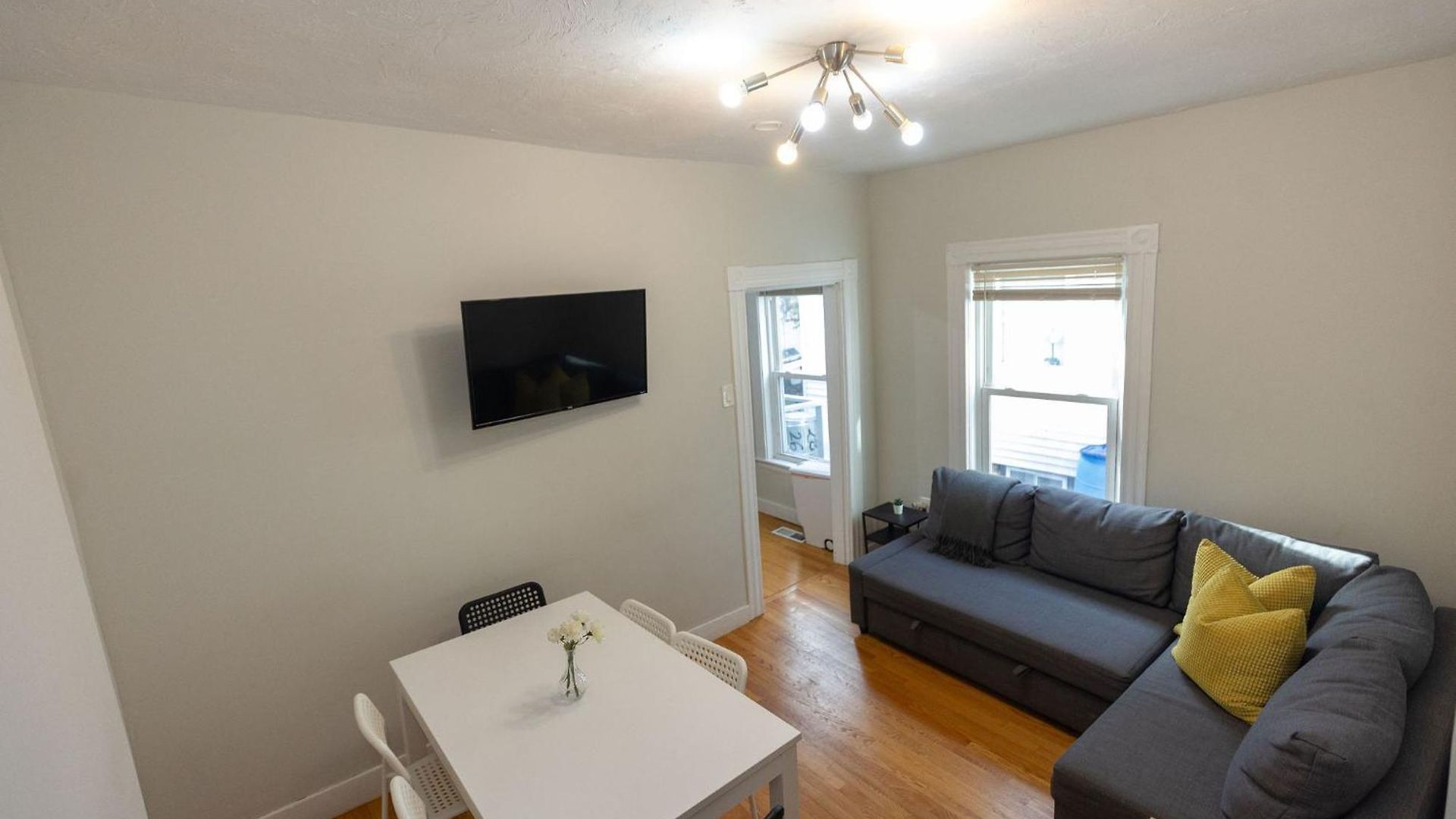 Your Base, Cozy 2br Apartment