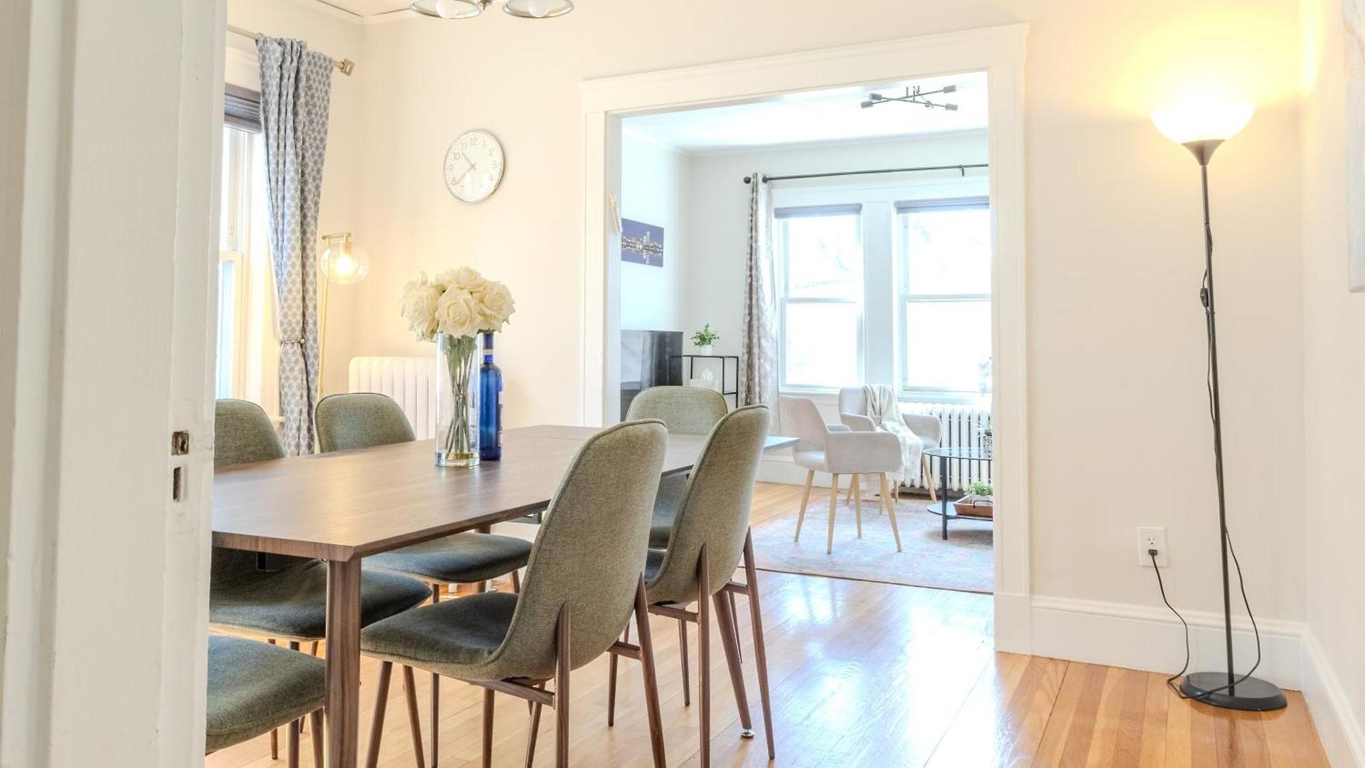 Brighton 2 Bedroom * Boston