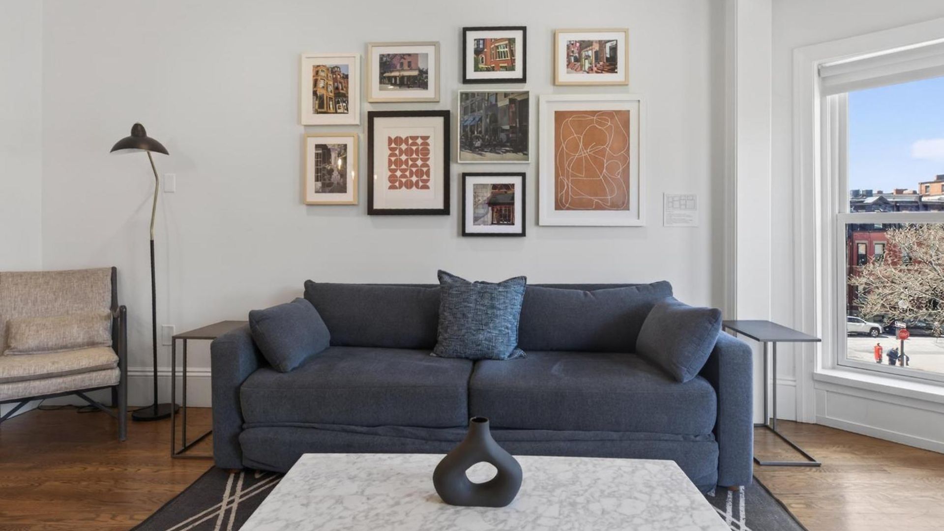 304 Newbury Street By Thatch 4*