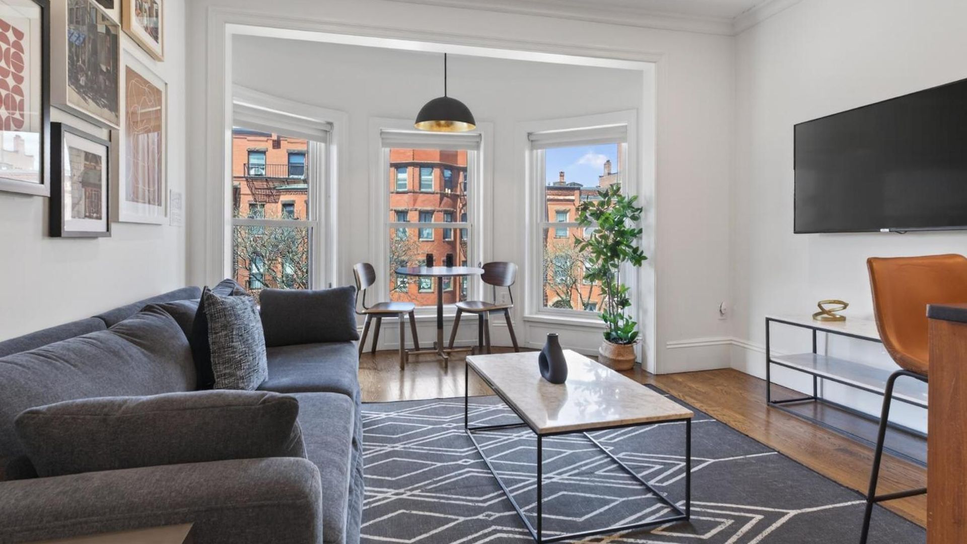 304 Newbury Street By Thatch 4* Boston