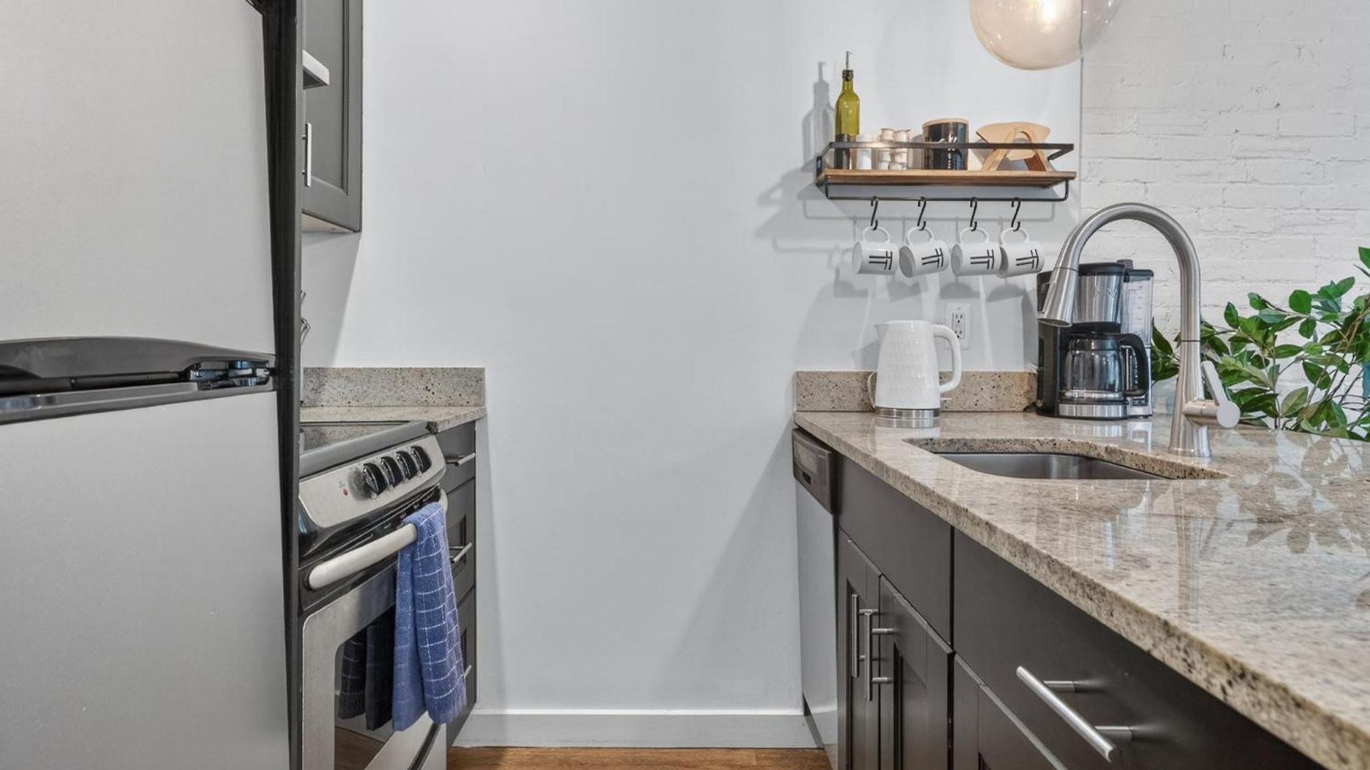 304 Newbury Street By Thatch