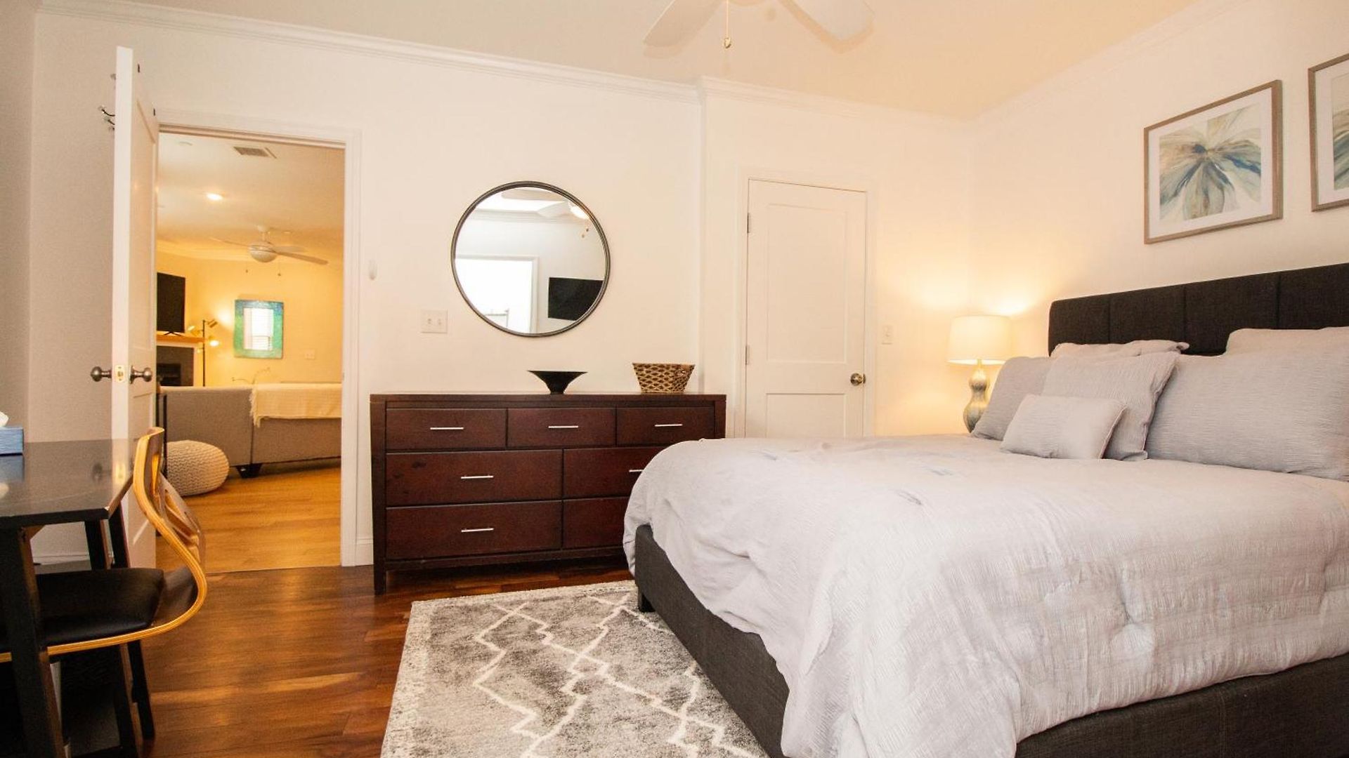 Apartment Stylish 2br W Full Kitchen, Laundry & Cen Air Boston
