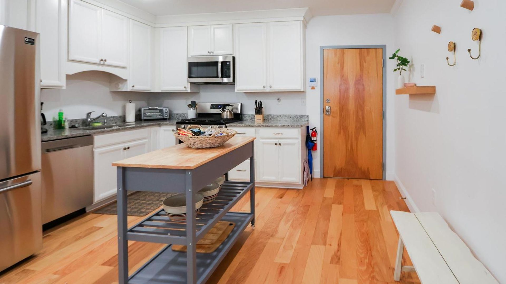 2br2ba South End Gem Steps To Northeastern Apartment *