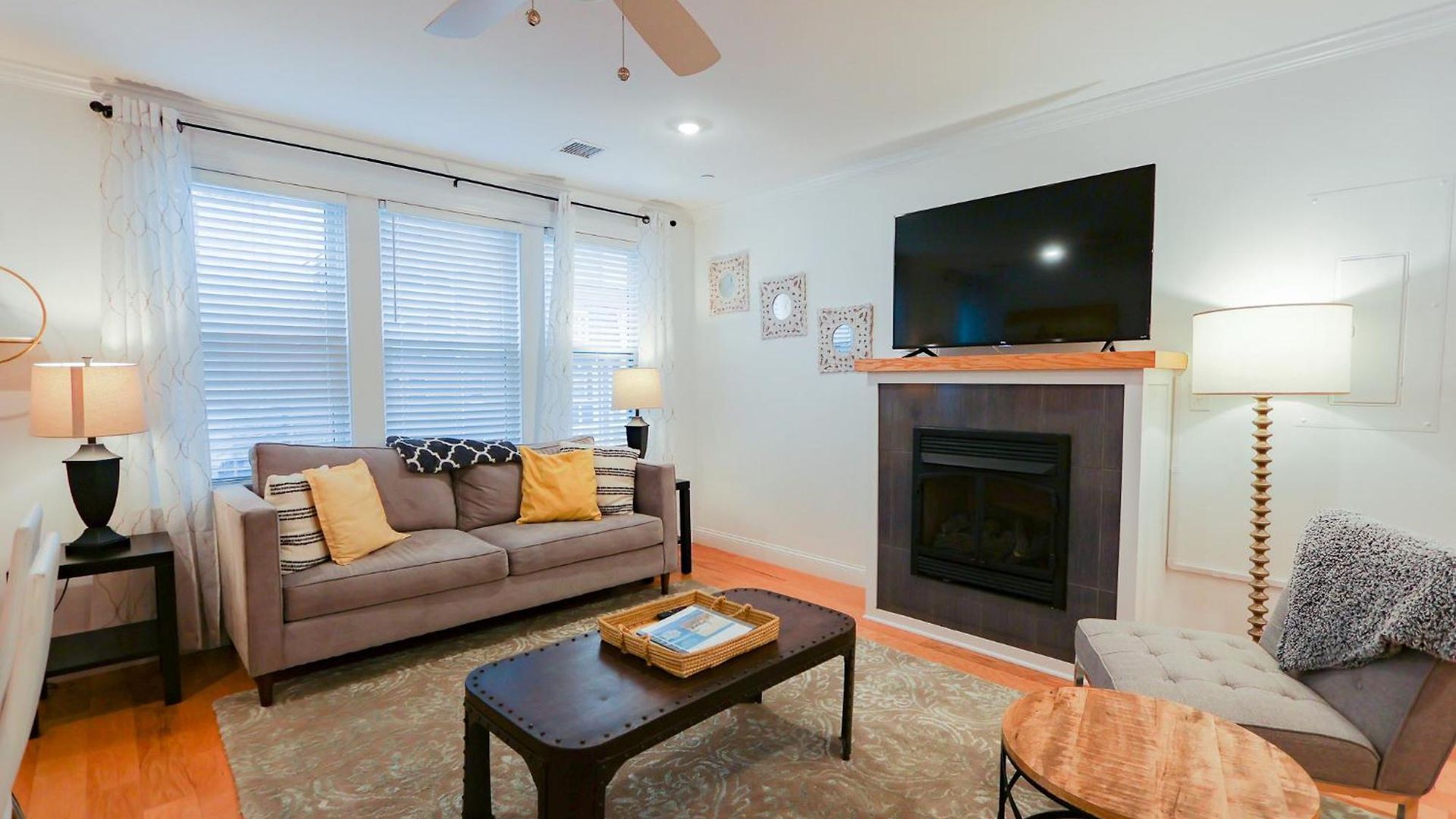 2br2ba South End Gem Steps To Northeastern Apartment *