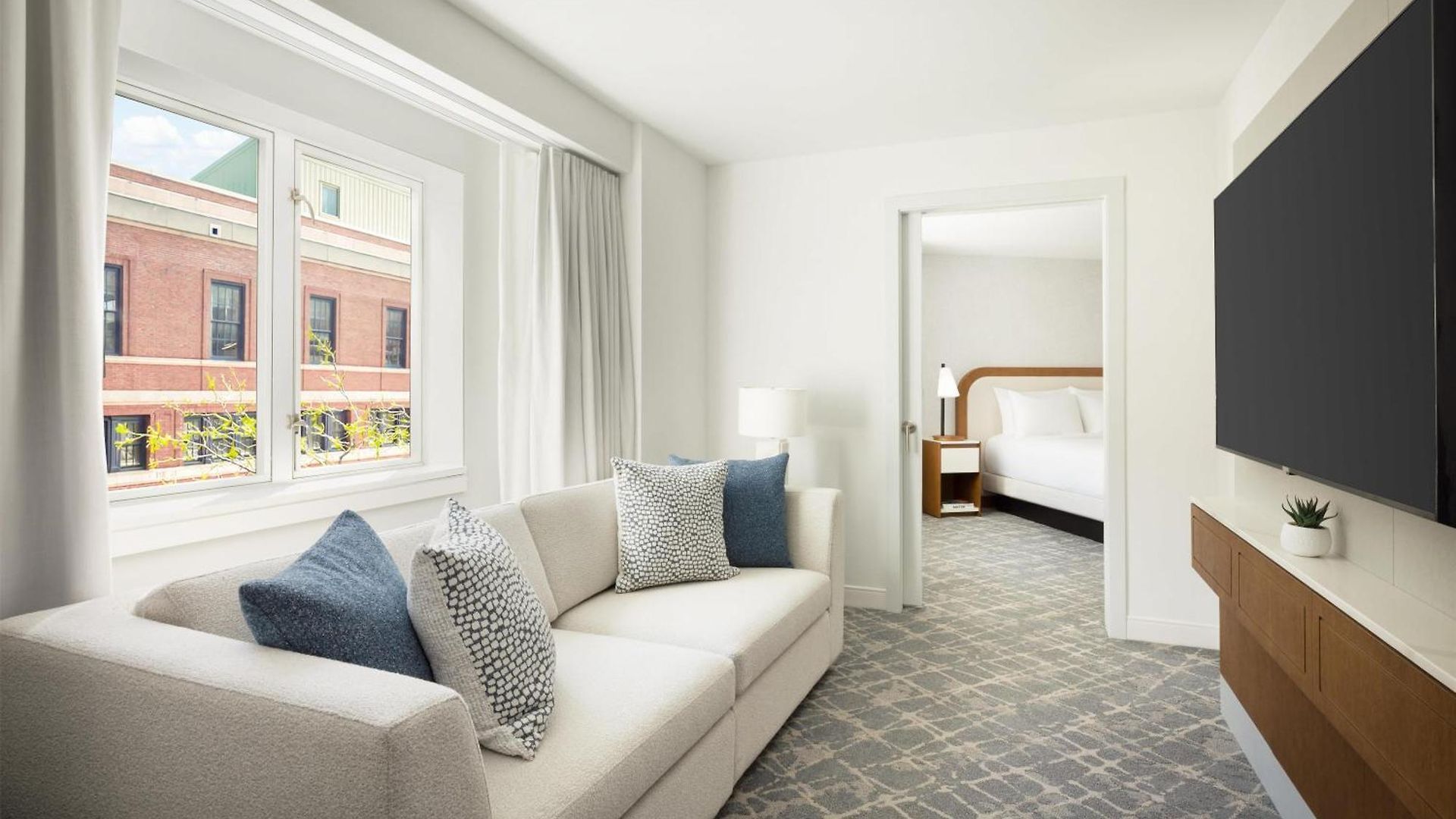 Hilton Back Bay Hotel 3*