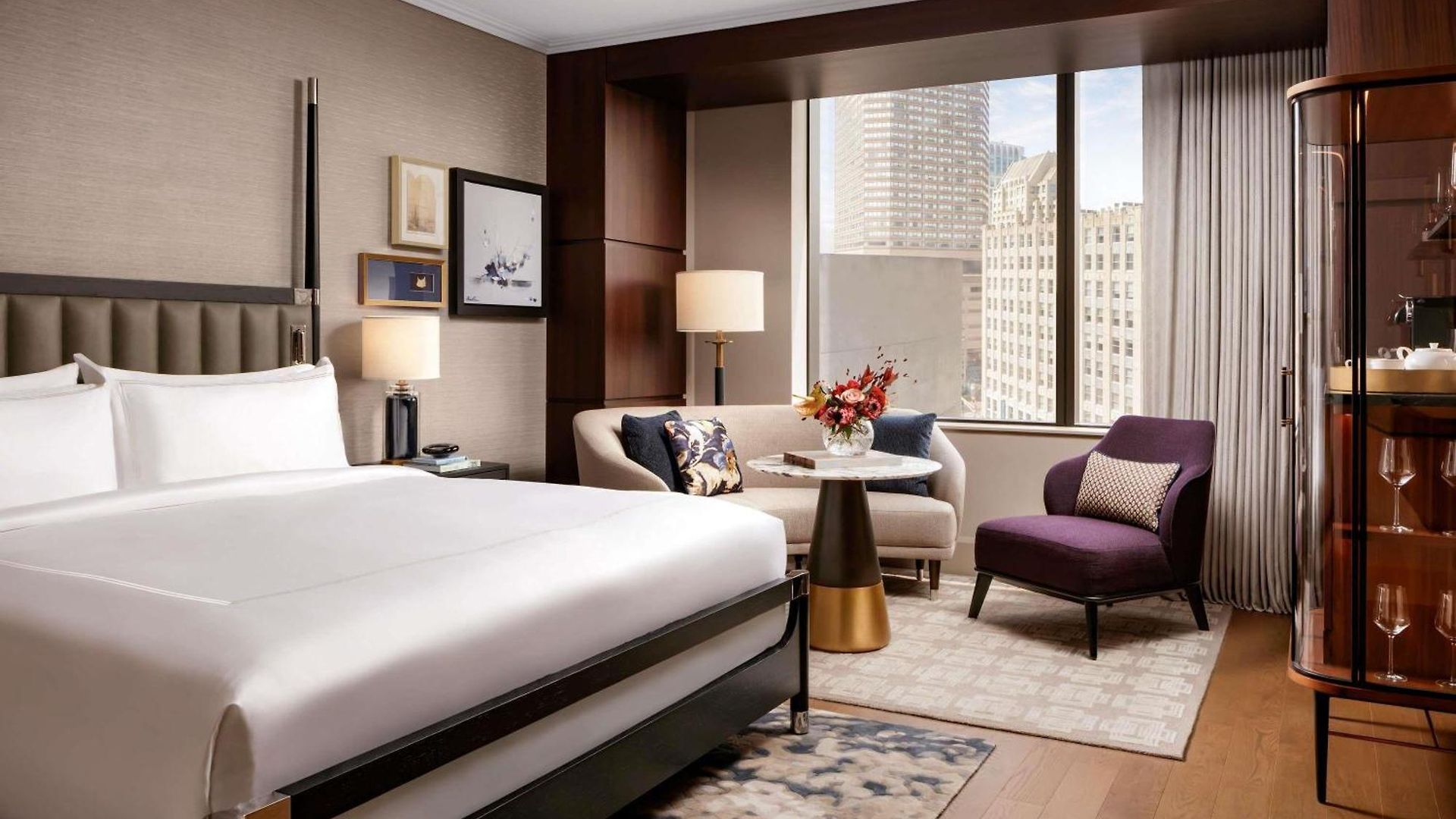 Raffles 5* Boston