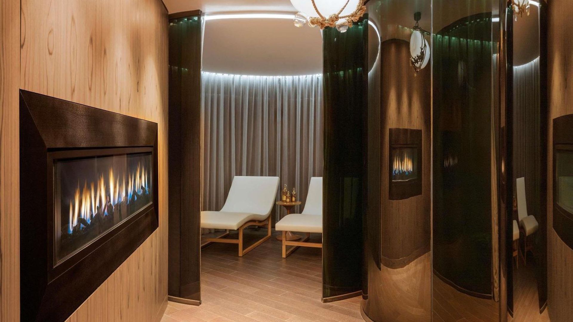 Raffles 5*