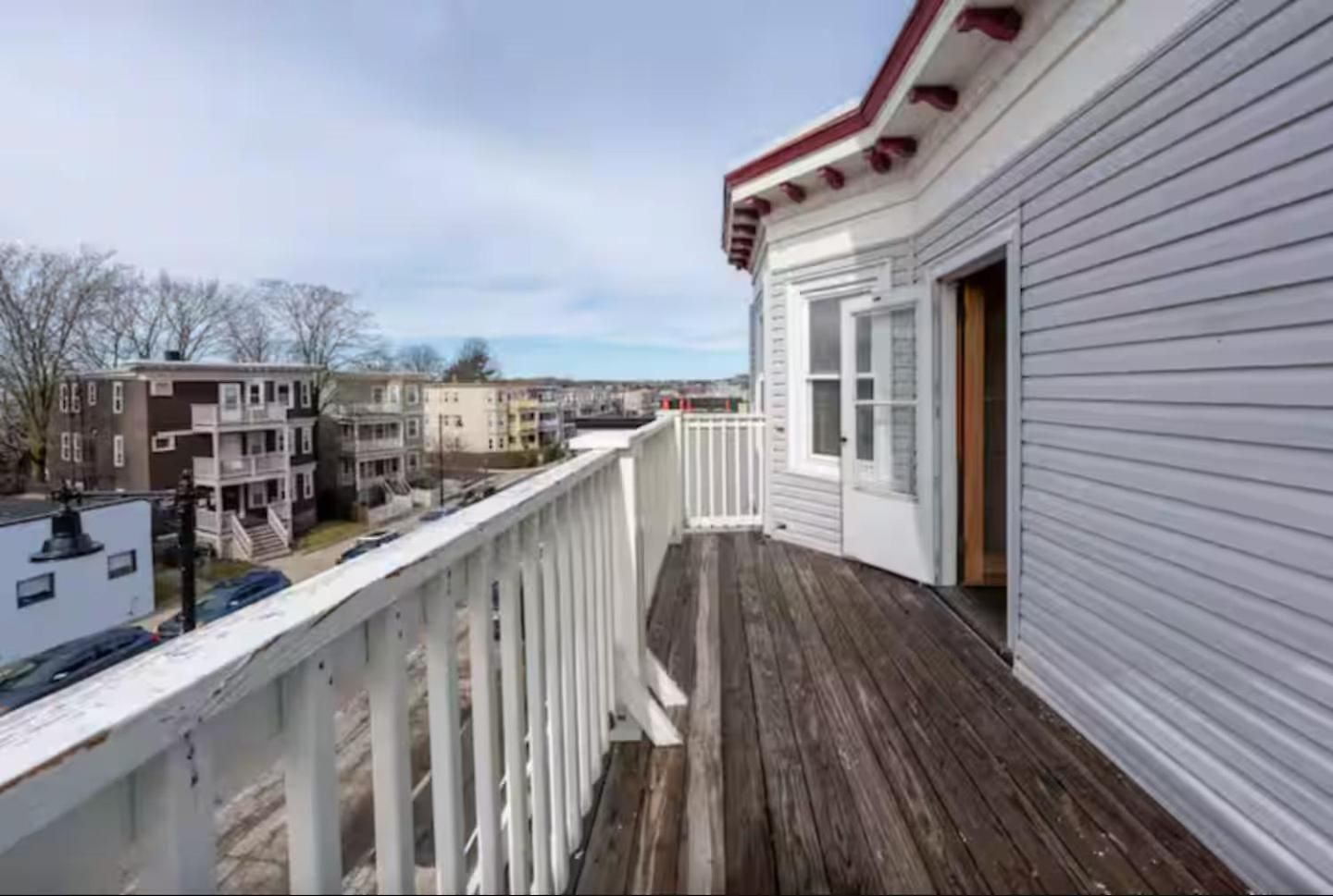 Vibrant 4br - Balcony, Bathtub, Tv Near I-95 & Pet Friendly 903 Apartment