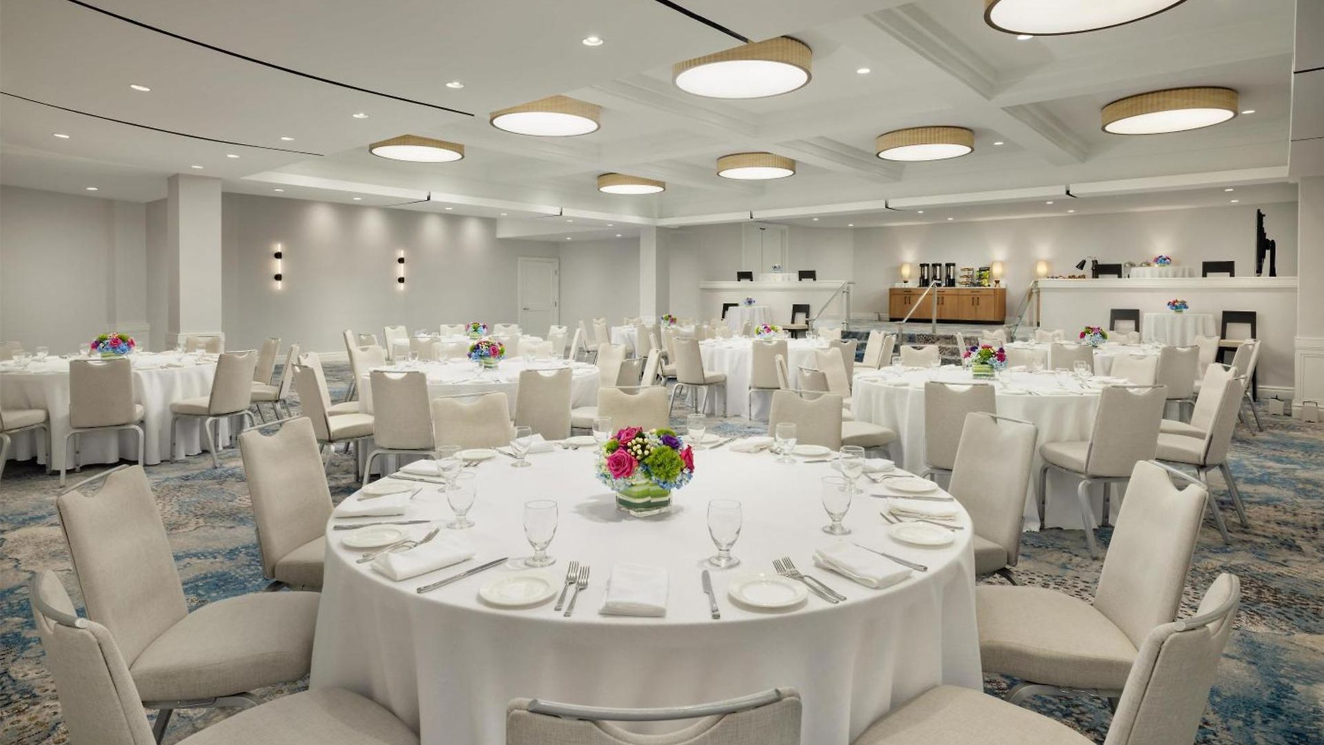 Hotel Hilton Back Bay 3*