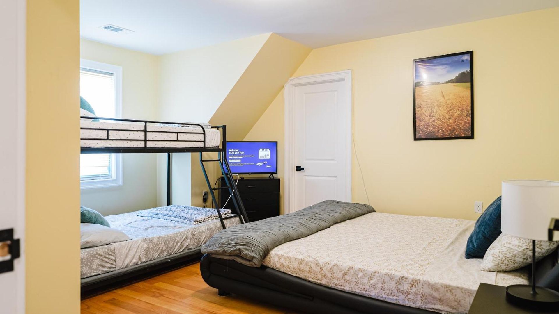 Family-Friendly 4Br Boston Stay Near Franklin Park, Free Parking, Near Mtba 233-3 Apartment