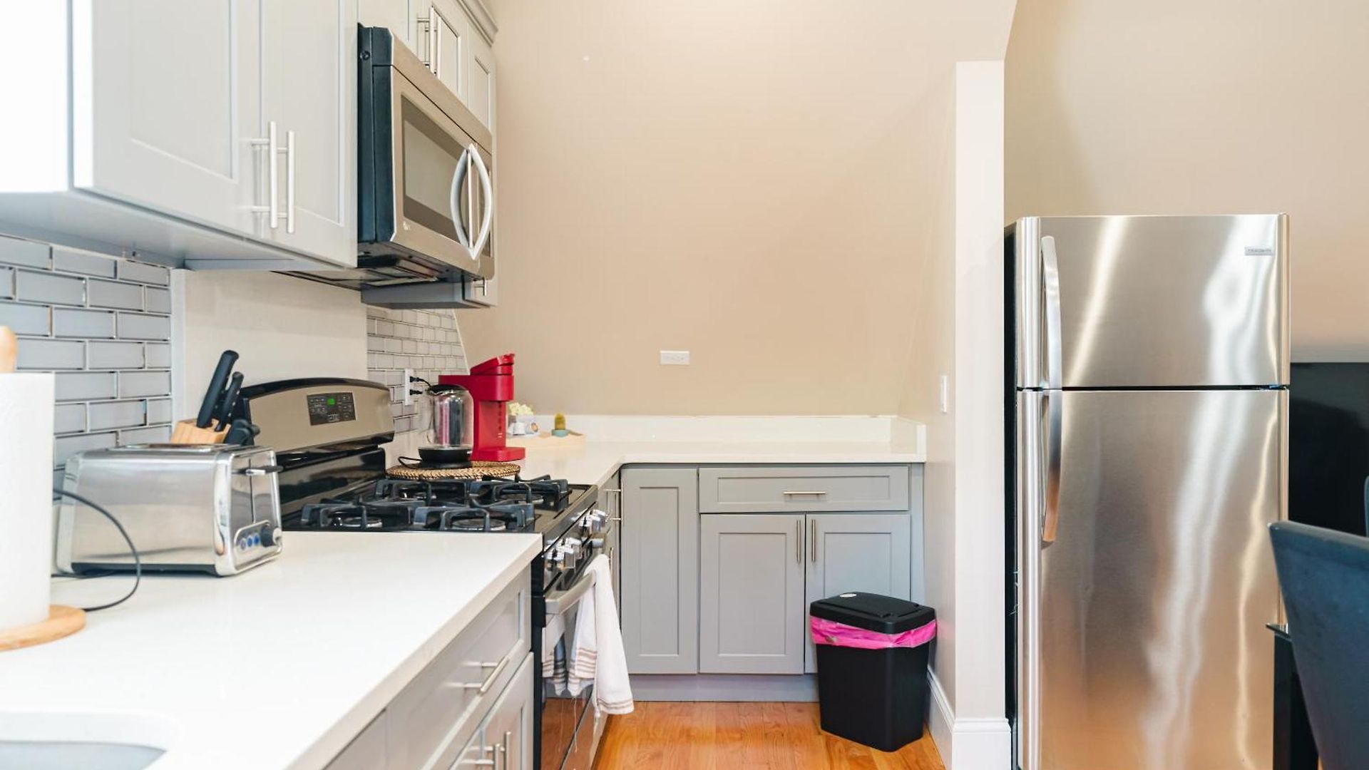 Family-Friendly 4Br Boston Stay Near Franklin Park, Free Parking, Near Mtba 233-3 *