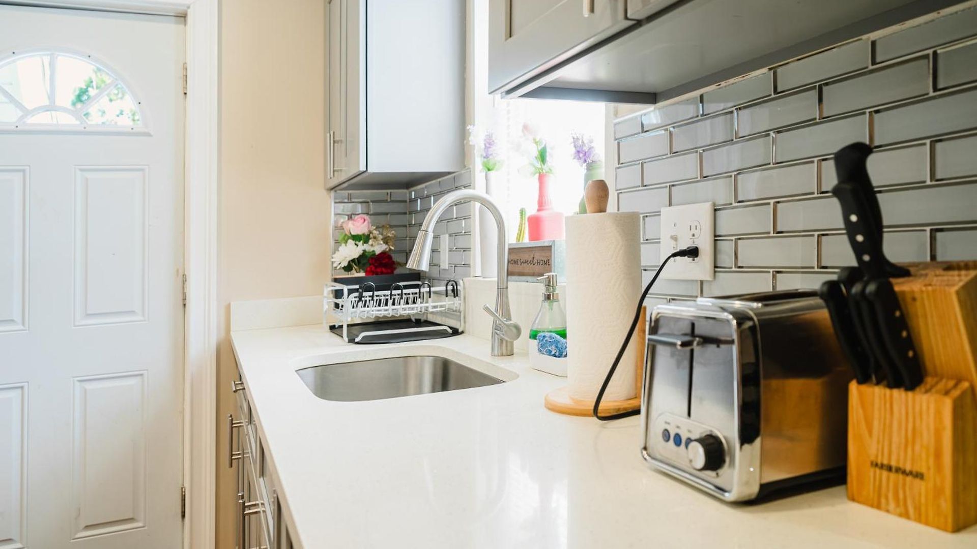 Apartment Family-Friendly 4Br Boston Stay Near Franklin Park, Free Parking, Near Mtba 233-3 *