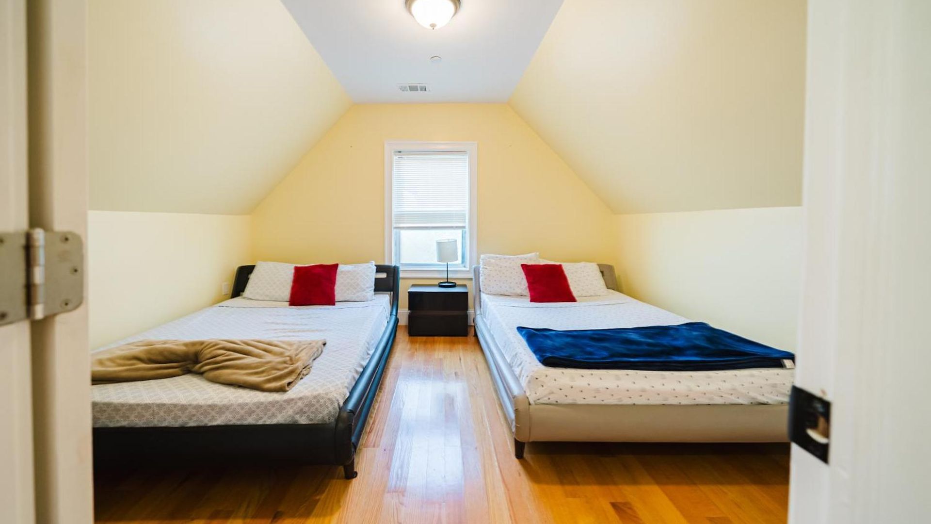 Apartment Family-Friendly 4Br Boston Stay Near Franklin Park, Free Parking, Near Mtba 233-3
