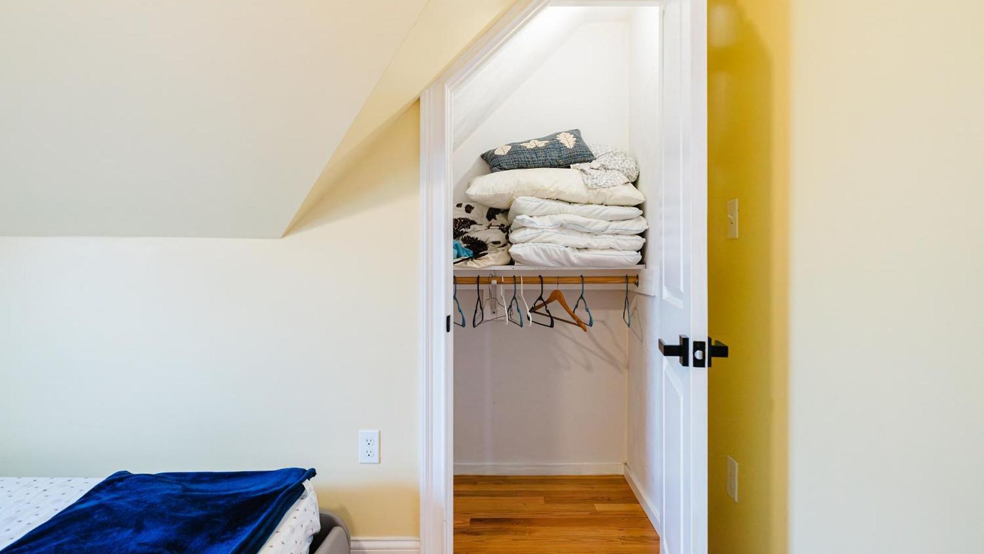 Apartment Family-Friendly 4Br Boston Stay Near Franklin Park, Free Parking, Near Mtba 233-3 *