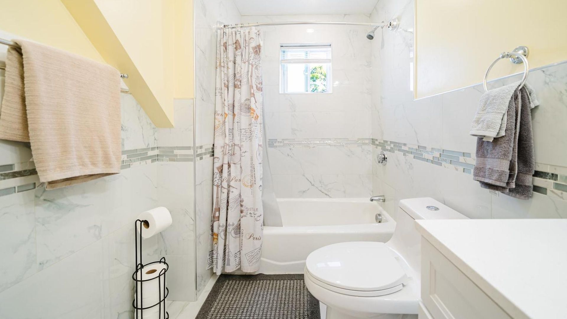 Apartment Family-friendly 4br Near Franklin Park, Free Parking, Near Mtba 233-3 Boston