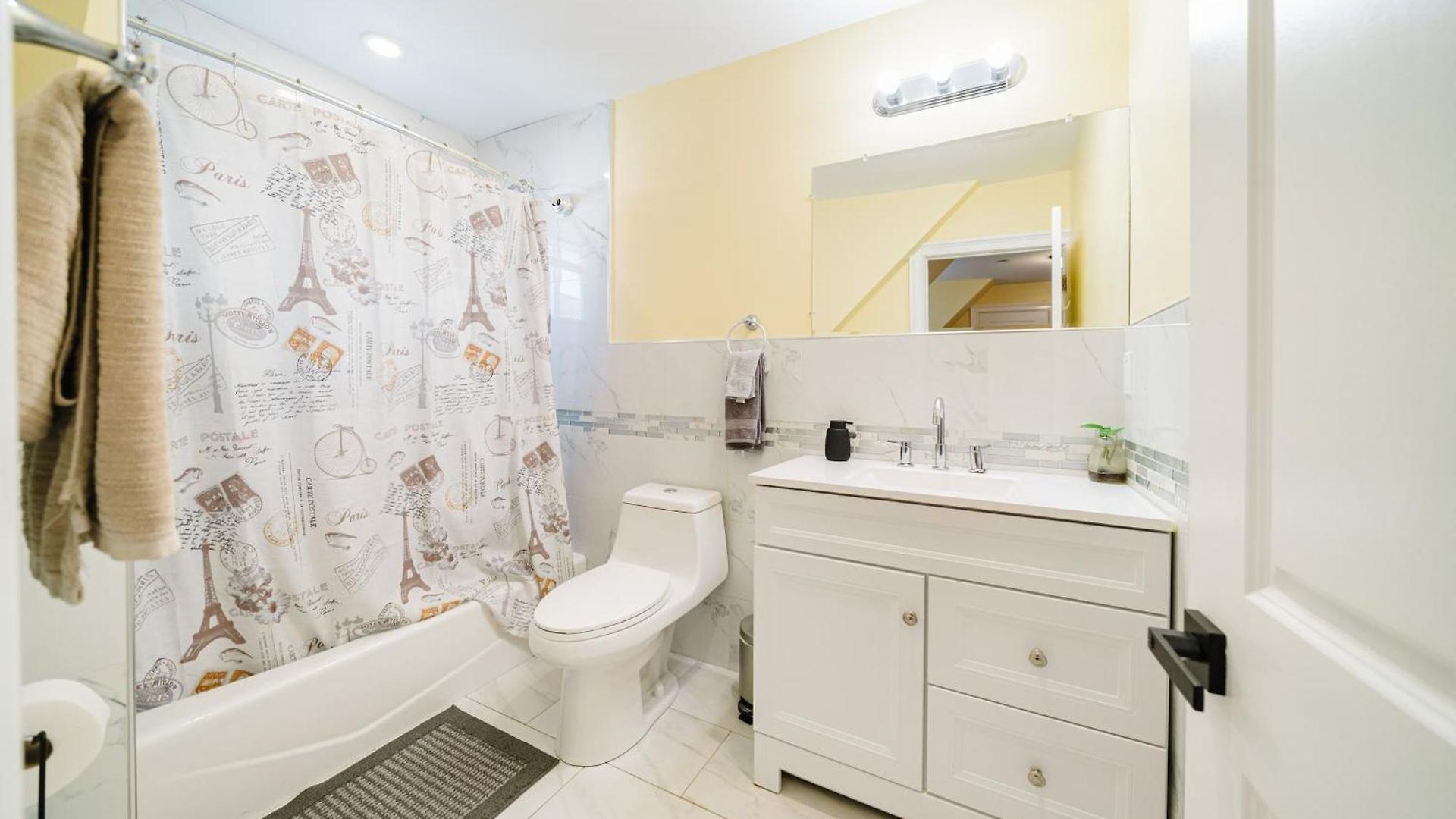 Family-Friendly 4Br Boston Stay Near Franklin Park, Free Parking, Near Mtba 233-3 Apartment
