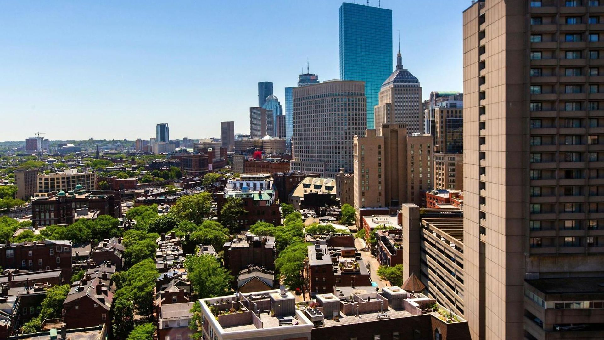 Courtyard By Marriott Downtown
